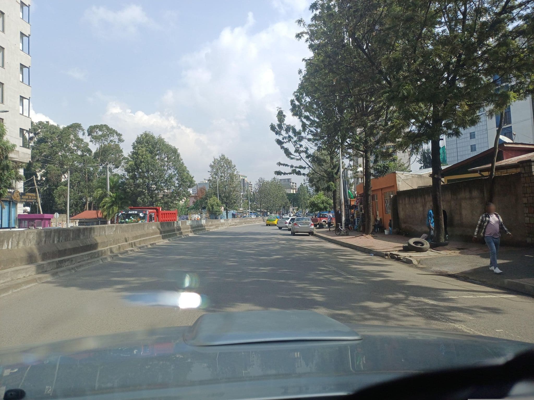 Street view near Beta Guest House/ቤታ የእንግዳ ማረፊያ, Addis Ababa — © Agraw (CC BY-SA · Mapillary)