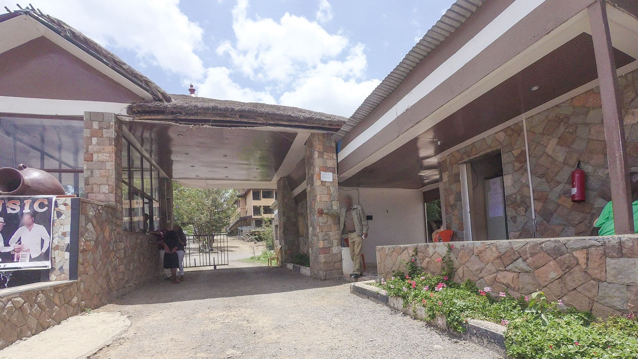Street view near Adulala Resort & Spa, Bishoftu — © esario (CC BY-SA · Mapillary)