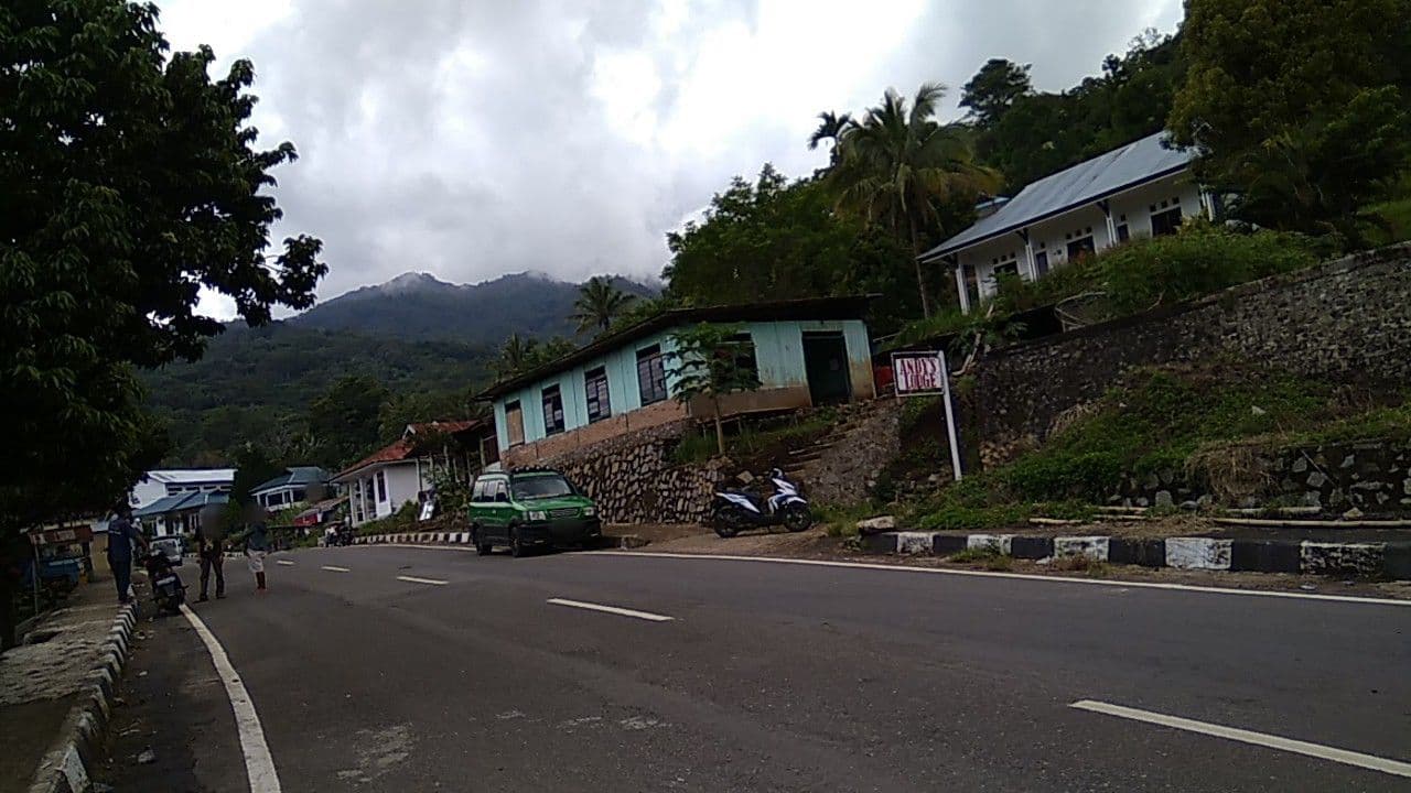 Street view near Estevania Lodge, Ende — © rodionoff (CC BY-SA · Mapillary)