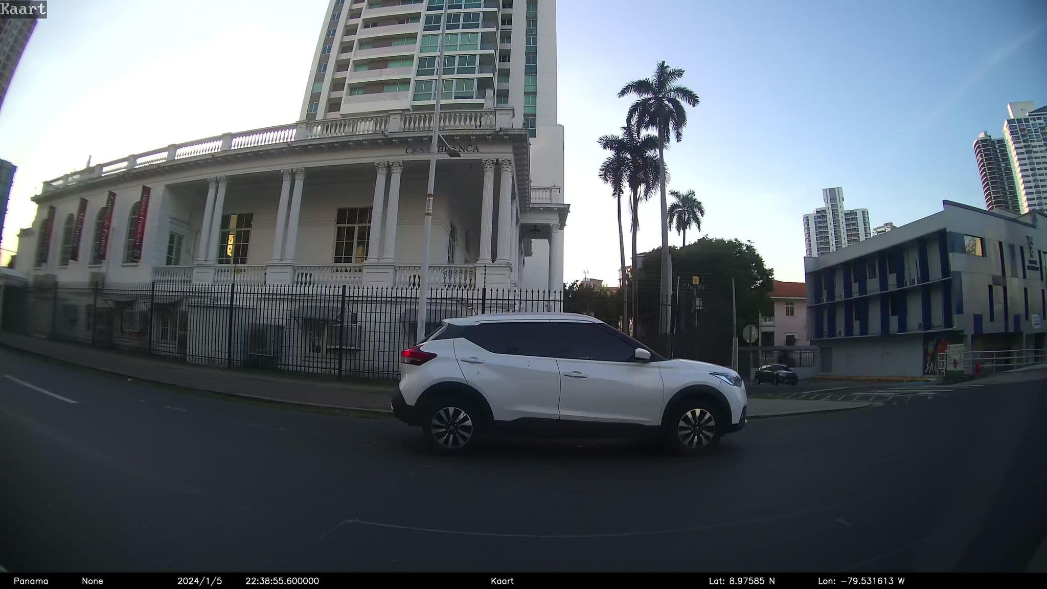 Street view near Residencial Los Arcos, Curundú — © kaart_2 (CC BY-SA · Mapillary)