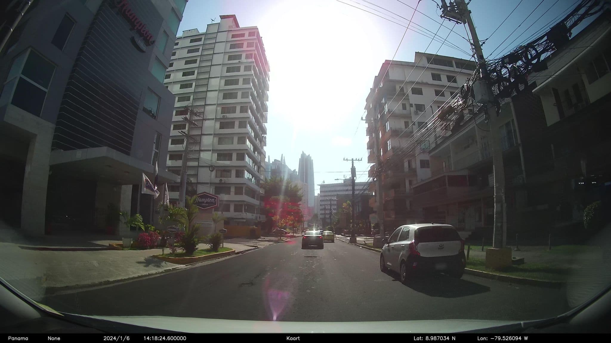 Street view near The District Hotel Panamá, Panama City — © kaart_2 (CC BY-SA · Mapillary)