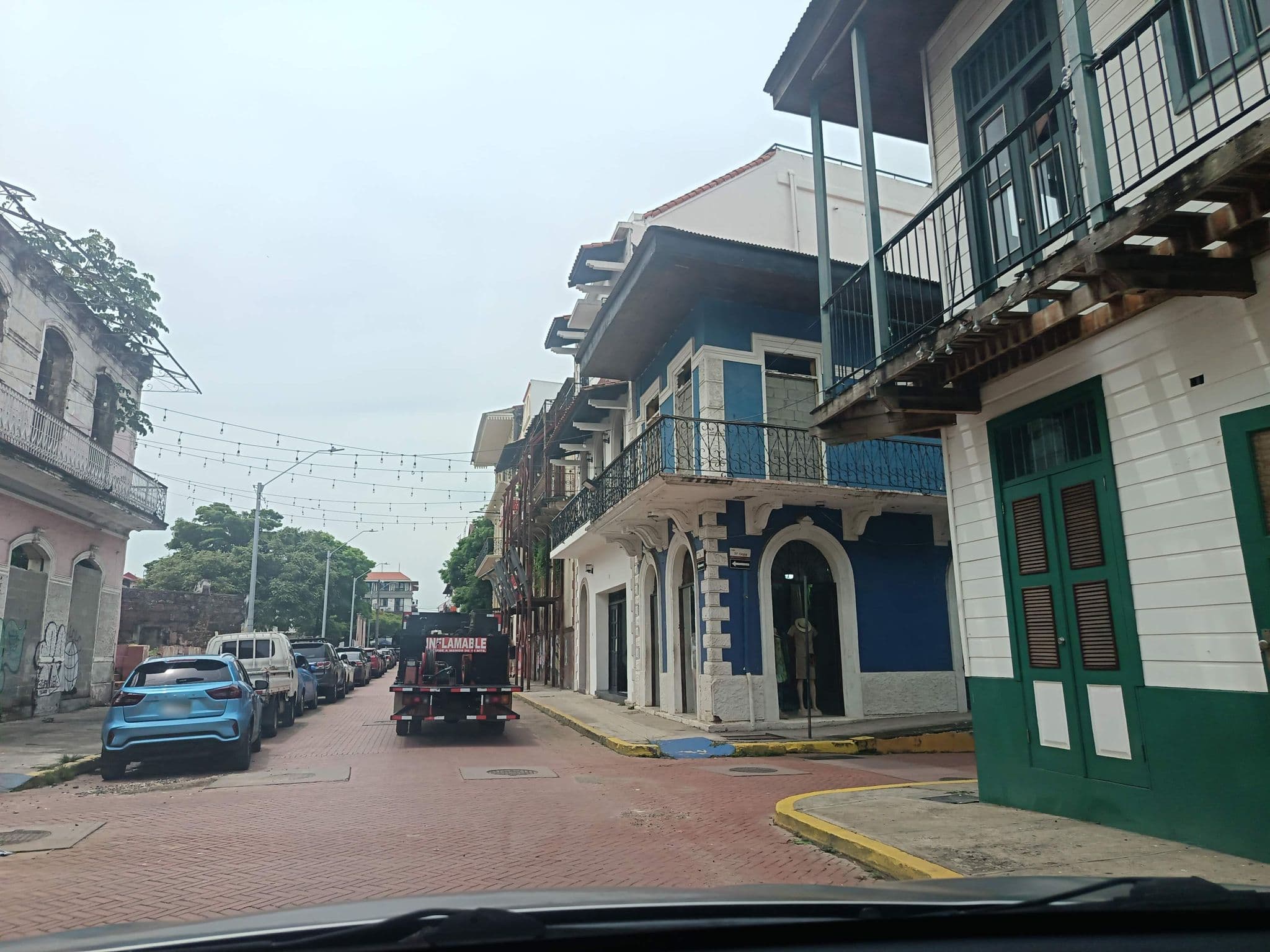 Street view near Wynwood house, San Felipe — © edward (CC BY-SA · Mapillary)
