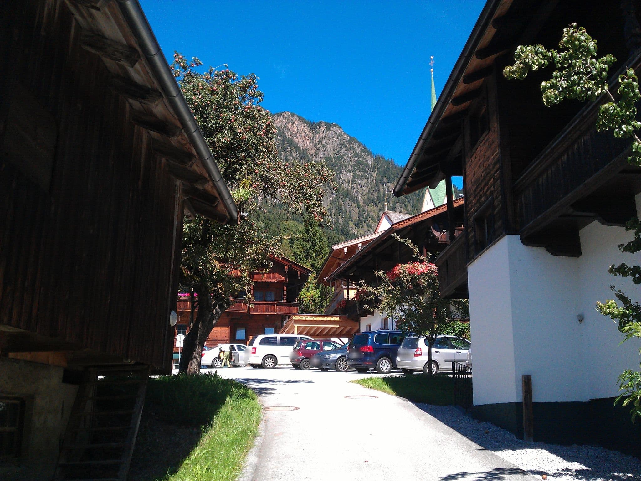Street view near Haus Klara, Alpbach — © zuse (CC BY-SA · Mapillary)