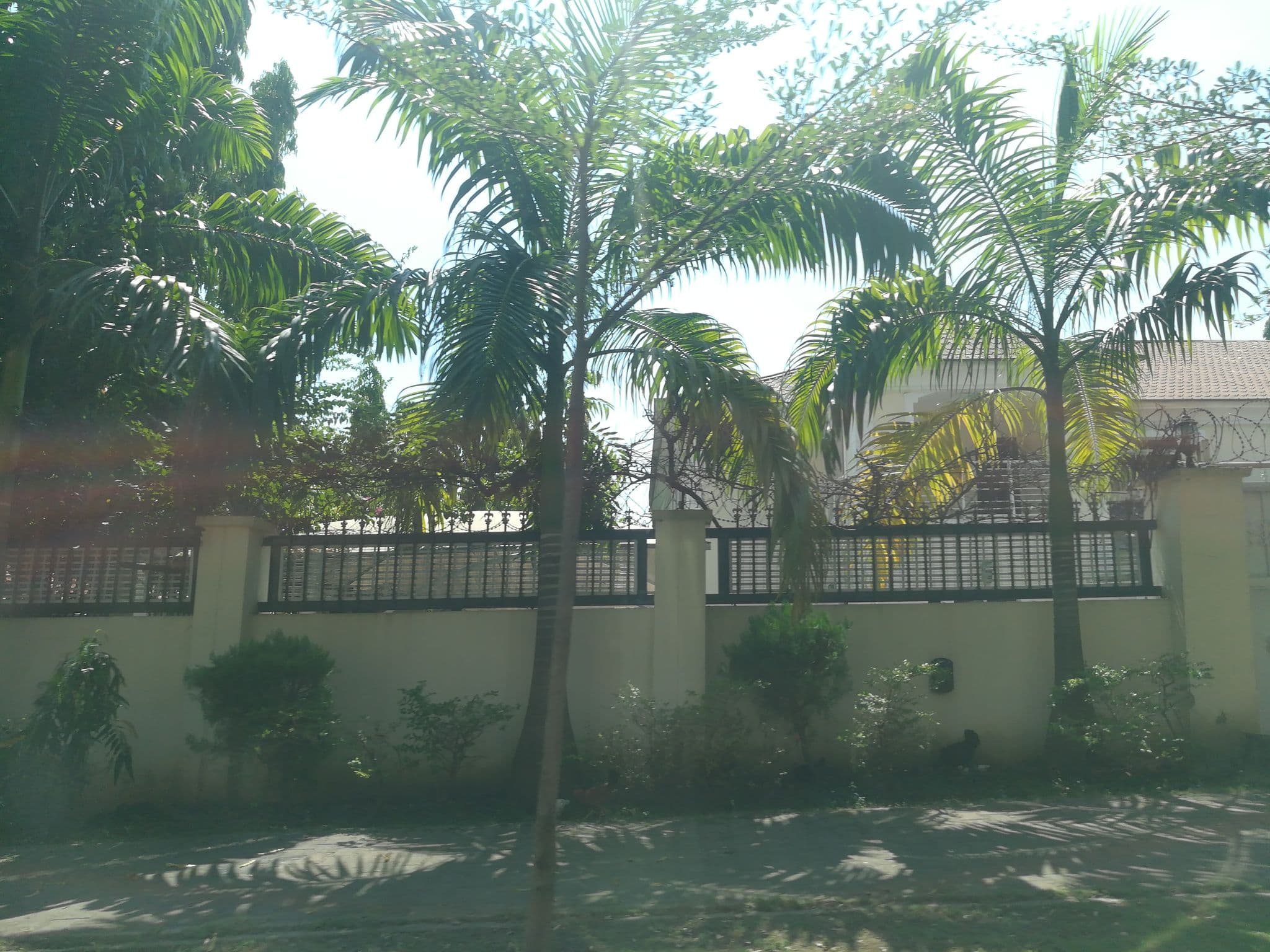 Street view near CENTURION APARTMENTS - JABI ANNEX, Abuja — © ralebipim (CC BY-SA · Mapillary)