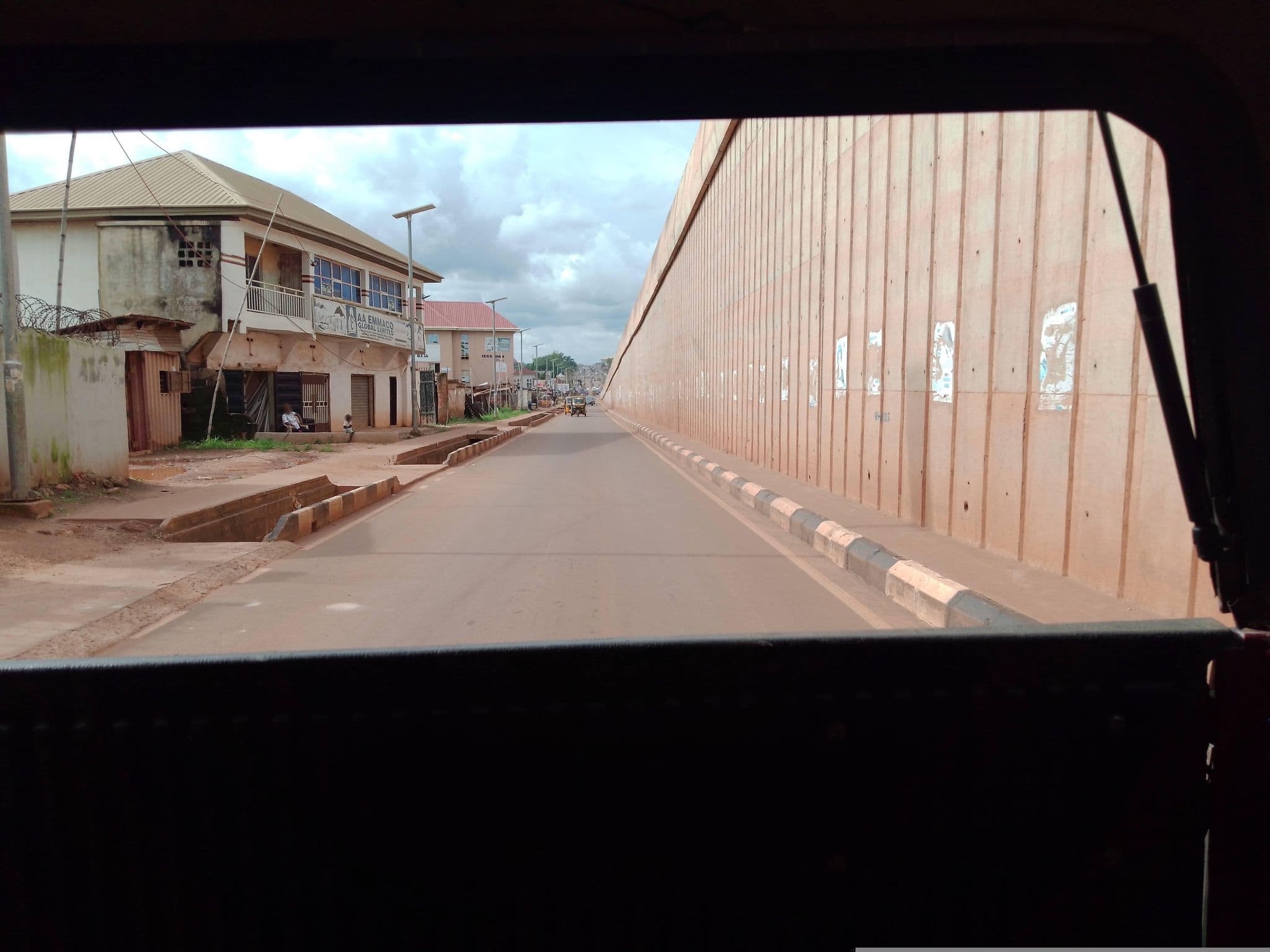 Street view near Fiesto Continental Hotel Enugu, Enugu — © Chisom (CC BY-SA · Mapillary)