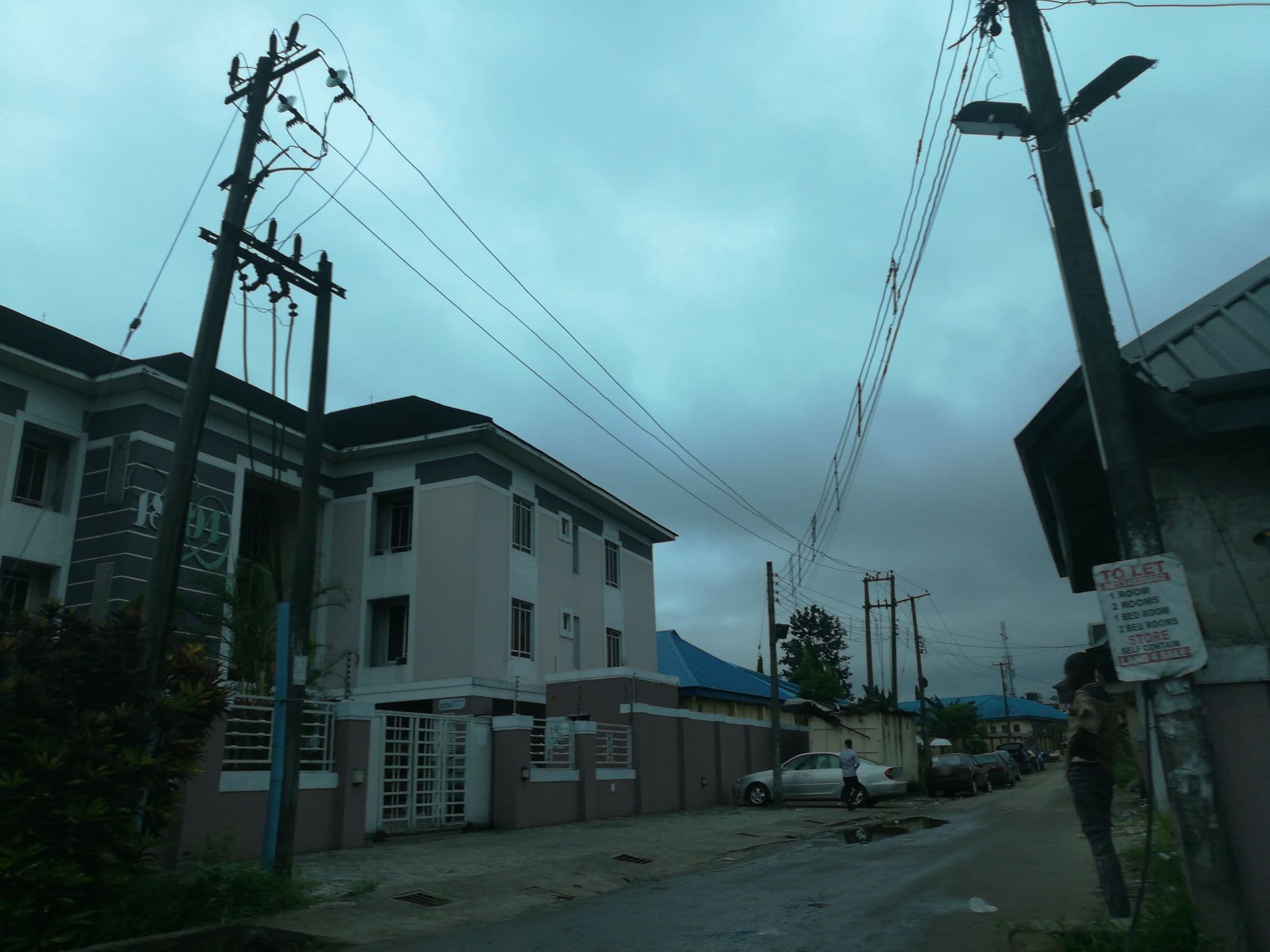 Street view near 1804 Boutique Hotel, Port Harcourt — © ralebipim (CC BY-SA · Mapillary)