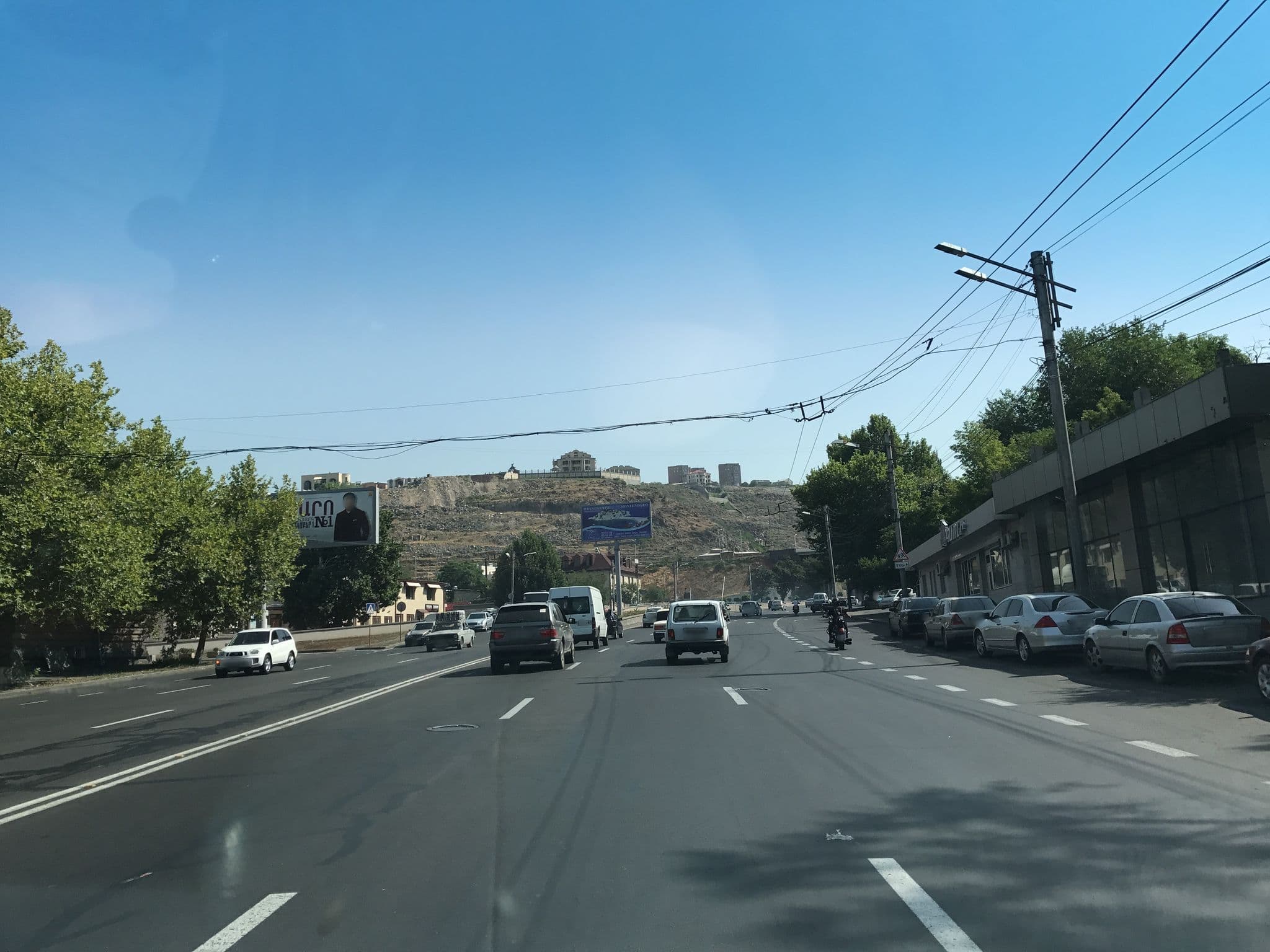 Street view near Rose Hostel, Kentron — © thepriben (CC BY-SA · Mapillary)