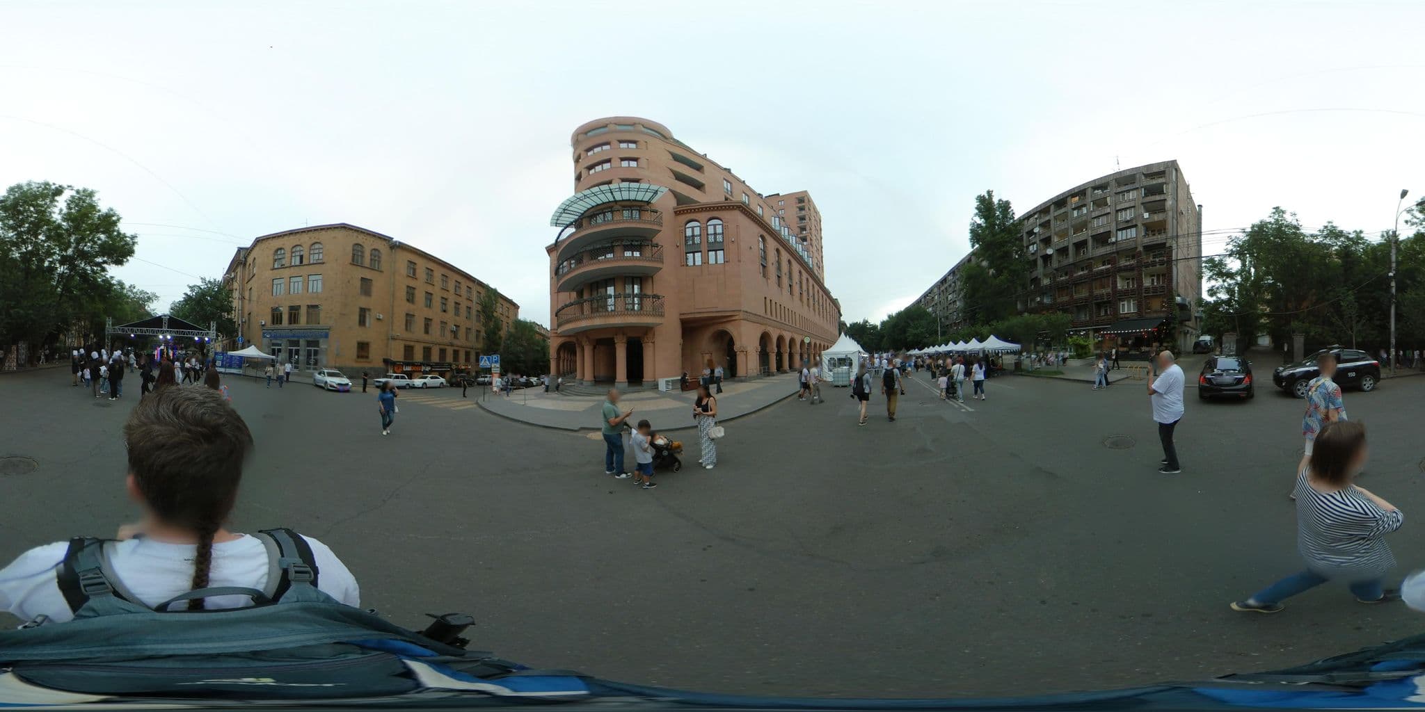 Street view near Nreni Tour & Hostel, Kentron — © vlivyur (CC BY-SA · Mapillary)