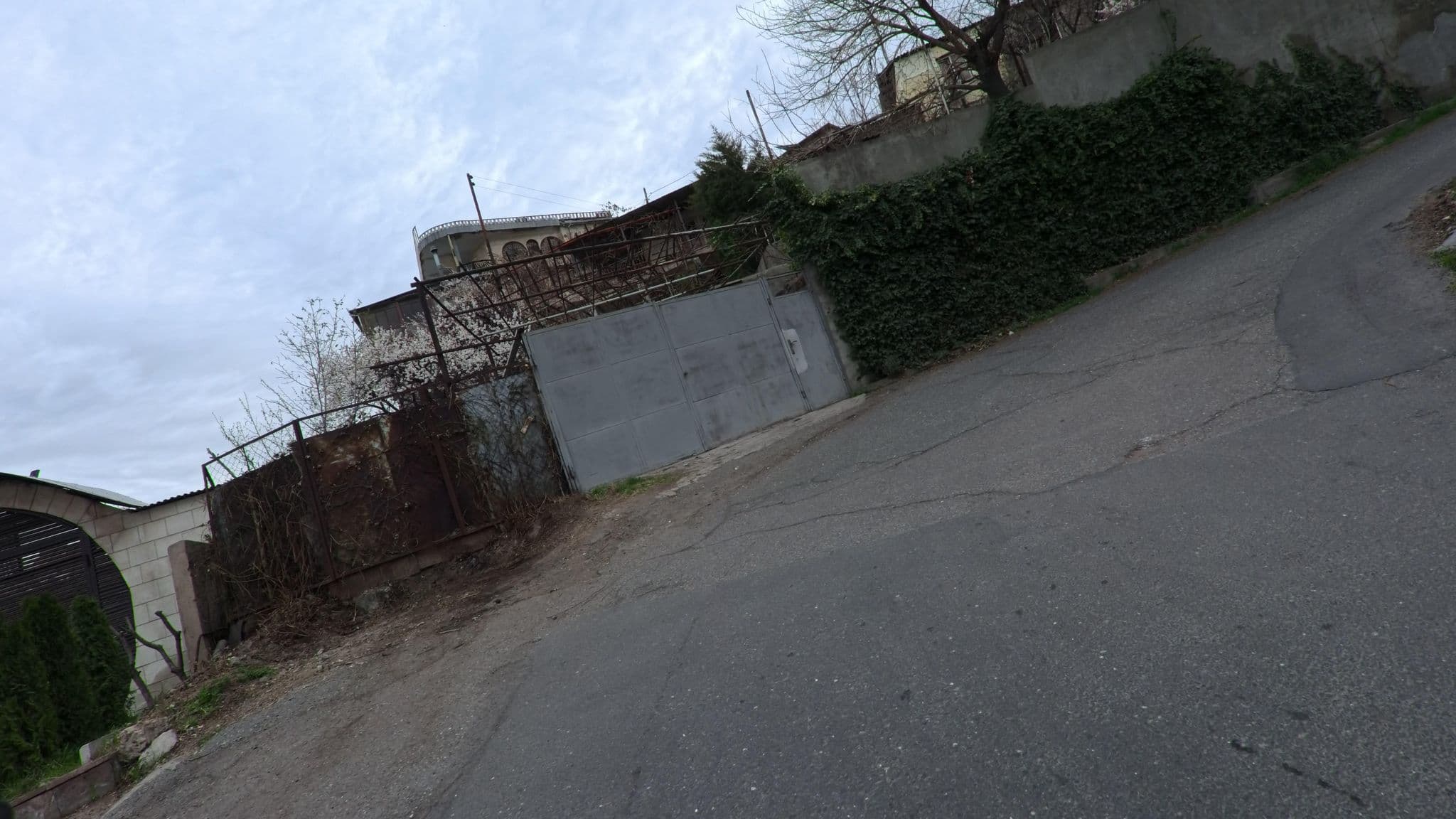Street view near The Hill Guesthouse, Yerevan, Nork-Marash — © mos_next_door (CC BY-SA · Mapillary)