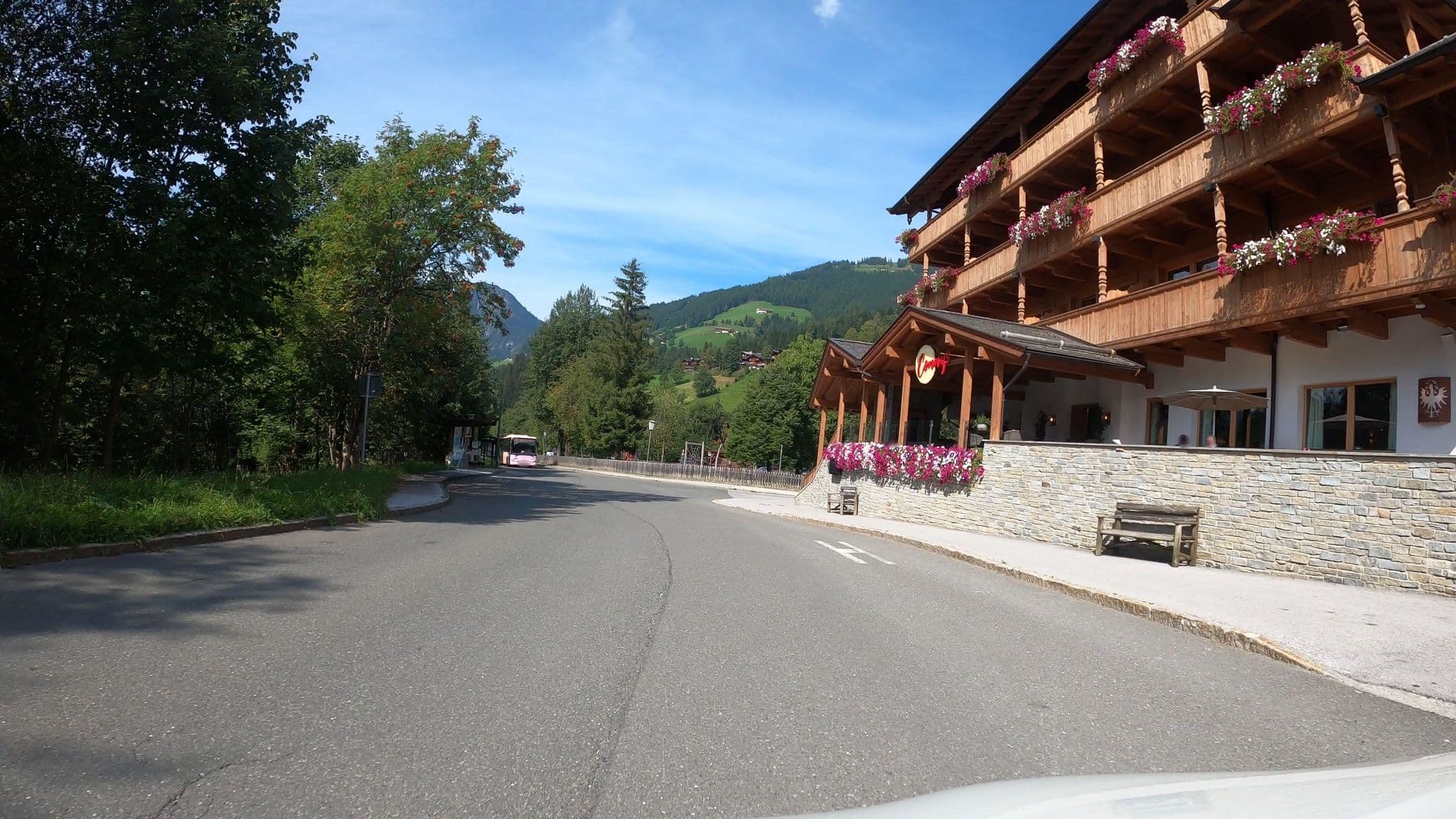 Street view near Conny Tiroler Wirtshaus, Alpbach — © osmplus_org (CC BY-SA · Mapillary)