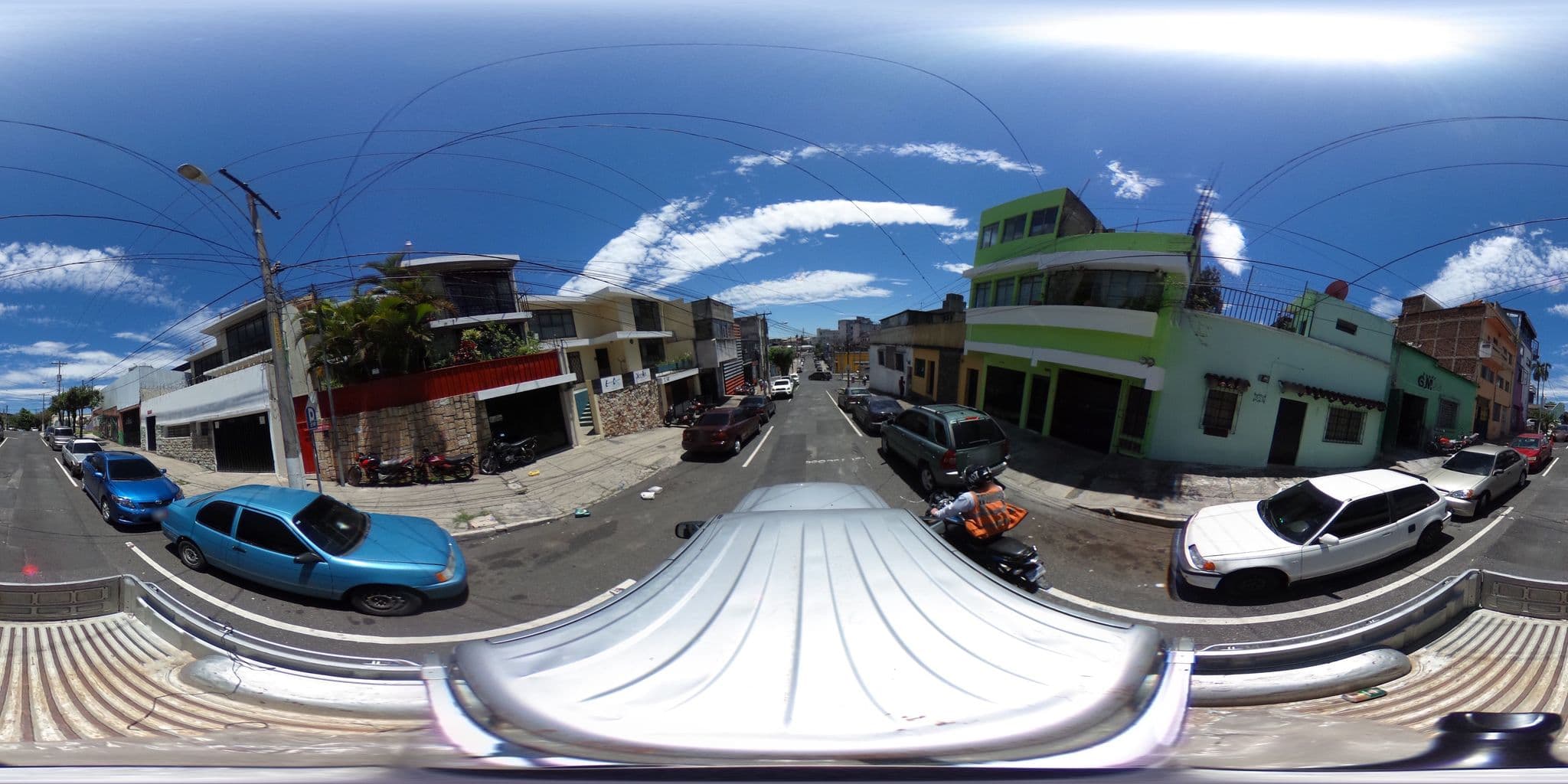 Street view near La estancia de turista zona 4, Guatemala City — © harriette_stone (CC BY-SA · Mapillary)
