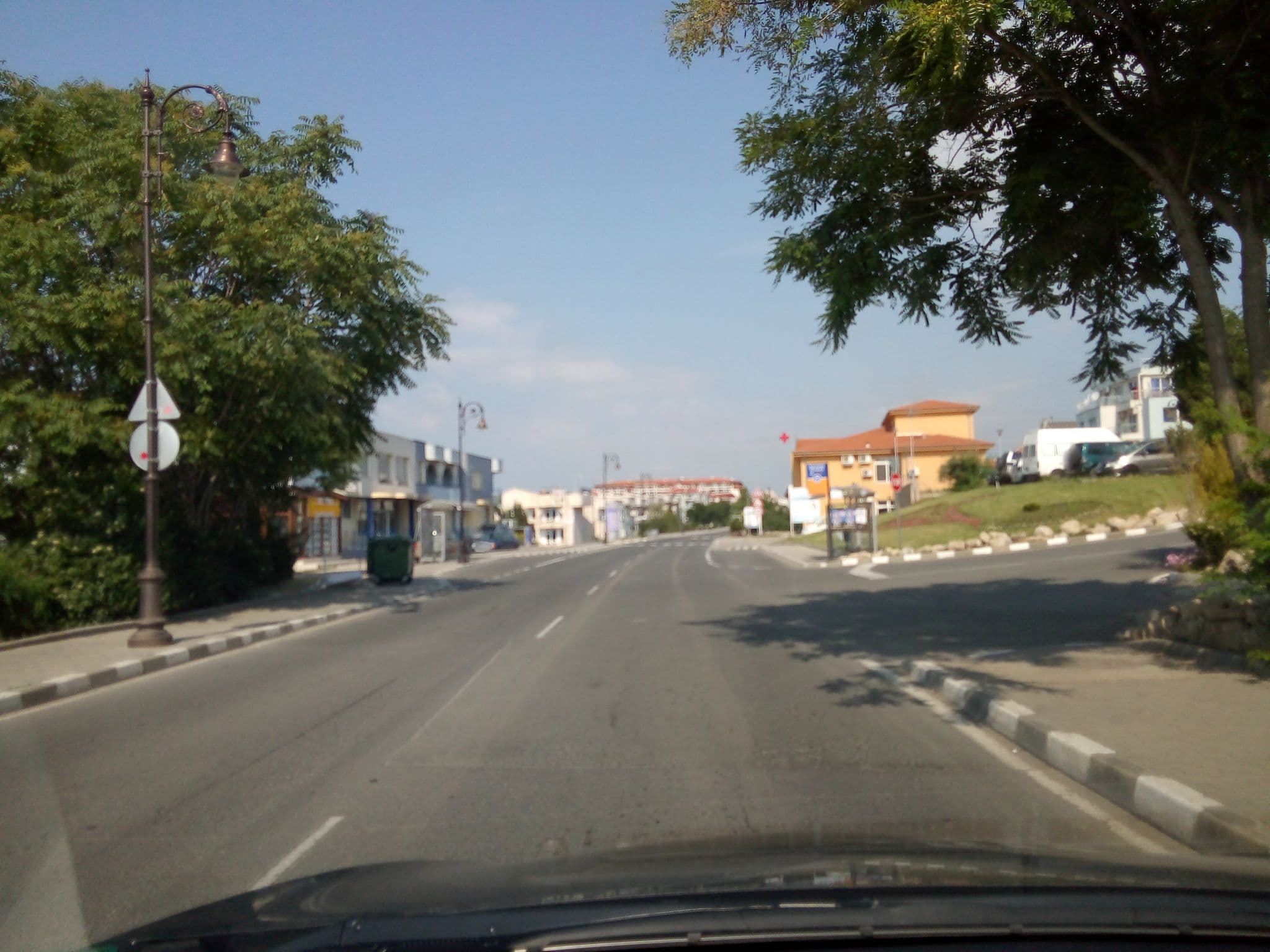 Street view near Hotel St.George, Sveti Vlas — © micmin1972 (CC BY-SA · Mapillary)