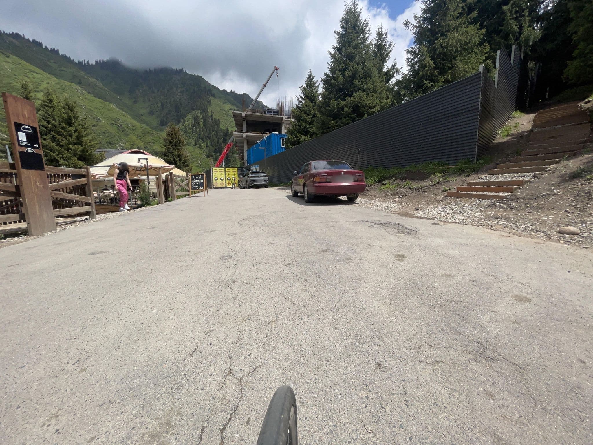 Street view near Guest house Apa Katya, Almaty — © ruslan_fat (CC BY-SA · Mapillary)