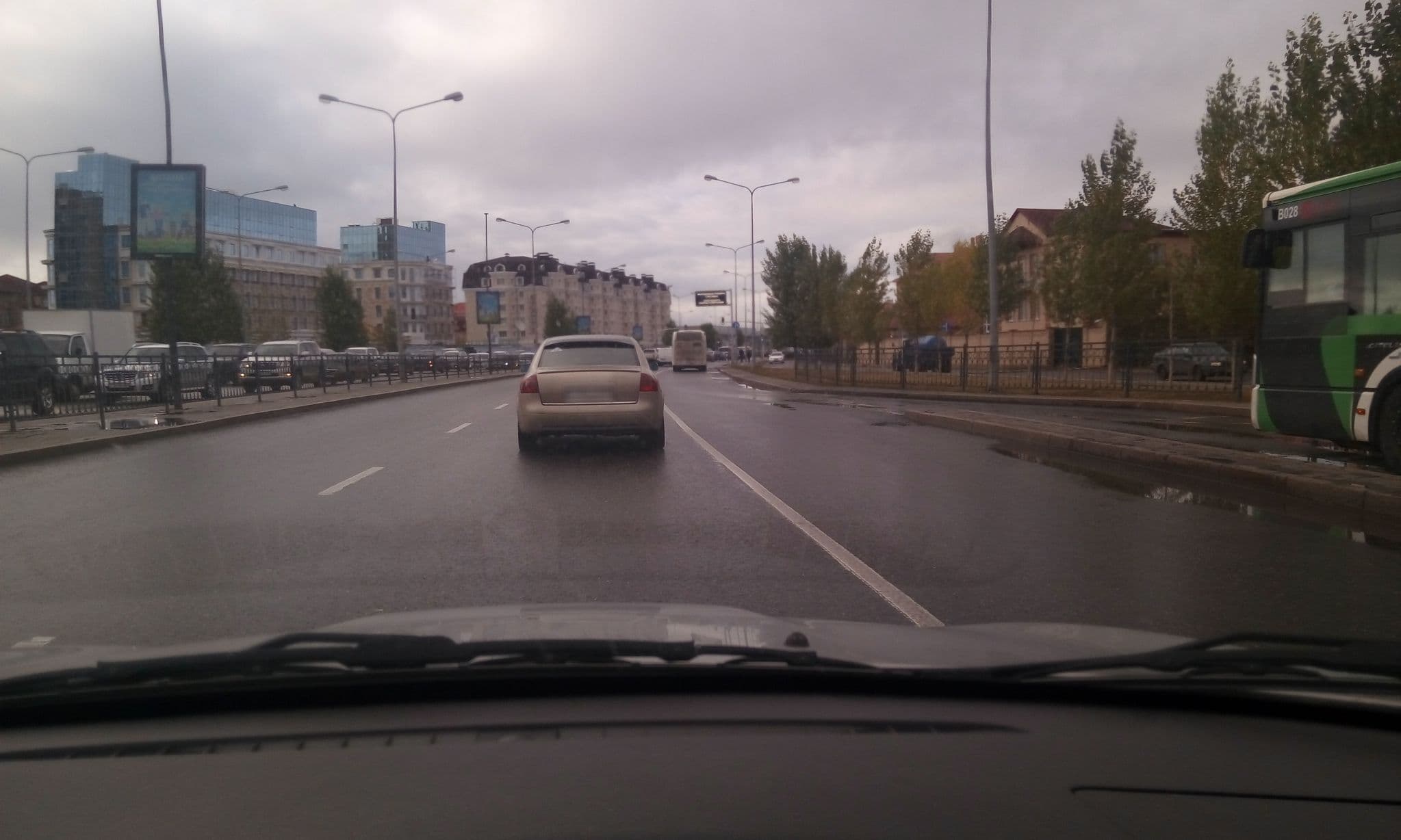 Street view near TOMIRIS HOTEL Astana, Astana — © tulegen (CC BY-SA · Mapillary)