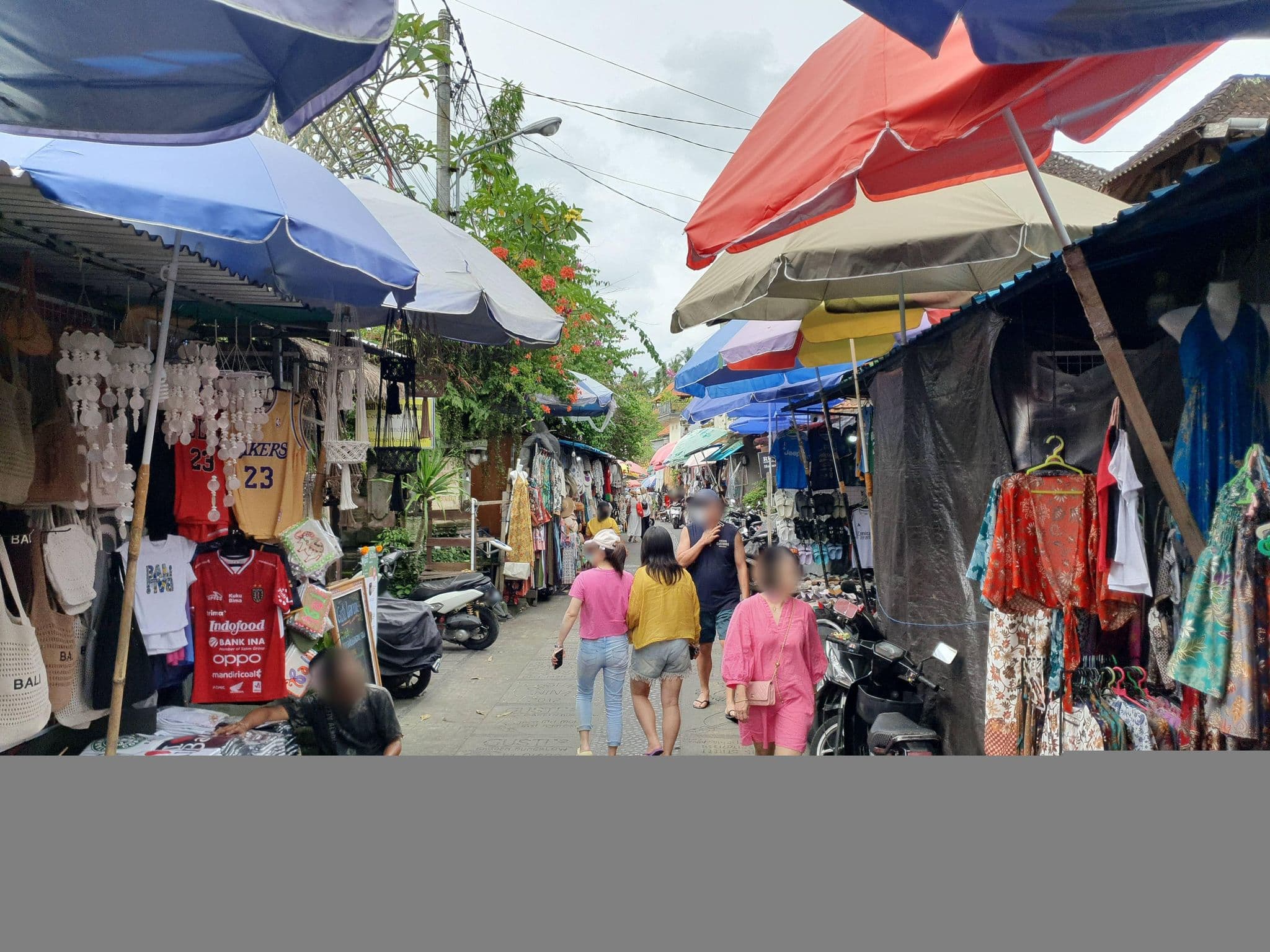 Street view near Gusti's Garden Bungalows, Ubud