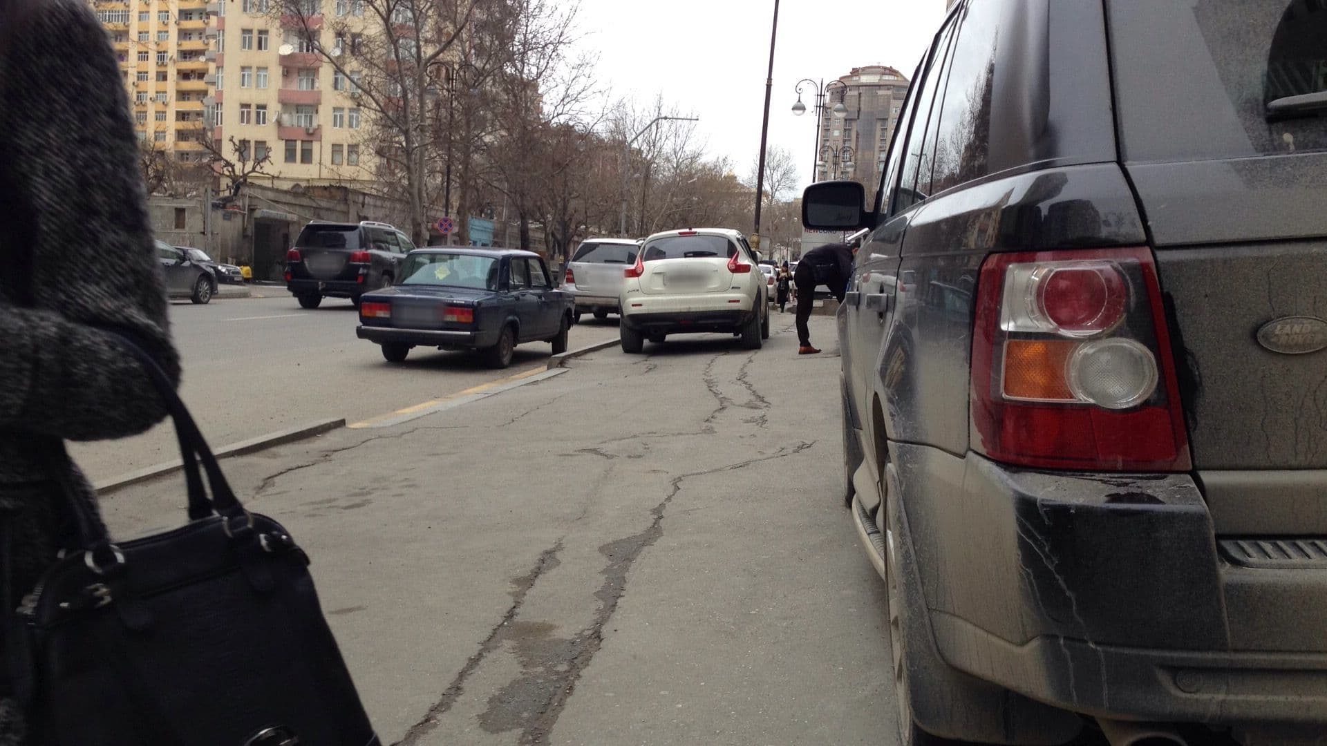 Street view near COASTAL INN HOSTEL, Baku — © geomapper69 (CC BY-SA · Mapillary)