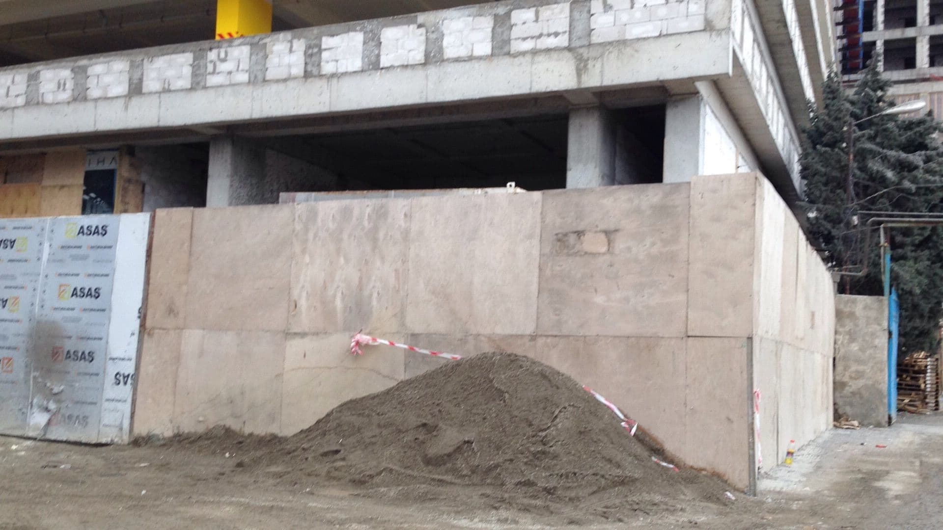 Street view near EURO HOSTEL BAKU, Baku — © geomapper69 (CC BY-SA · Mapillary)