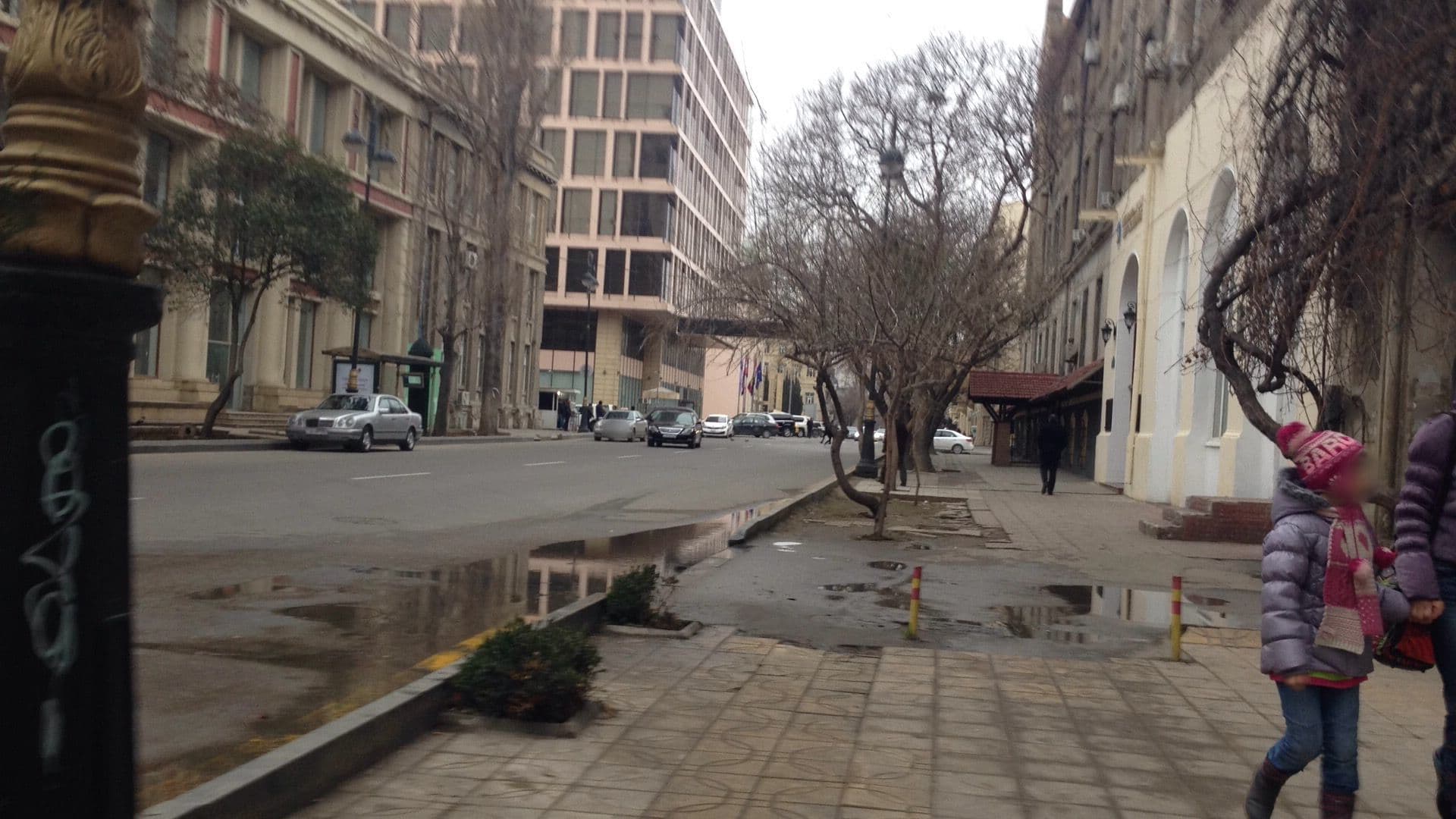 Street view near Minaal Hostel, Baku — © geomapper69 (CC BY-SA · Mapillary)