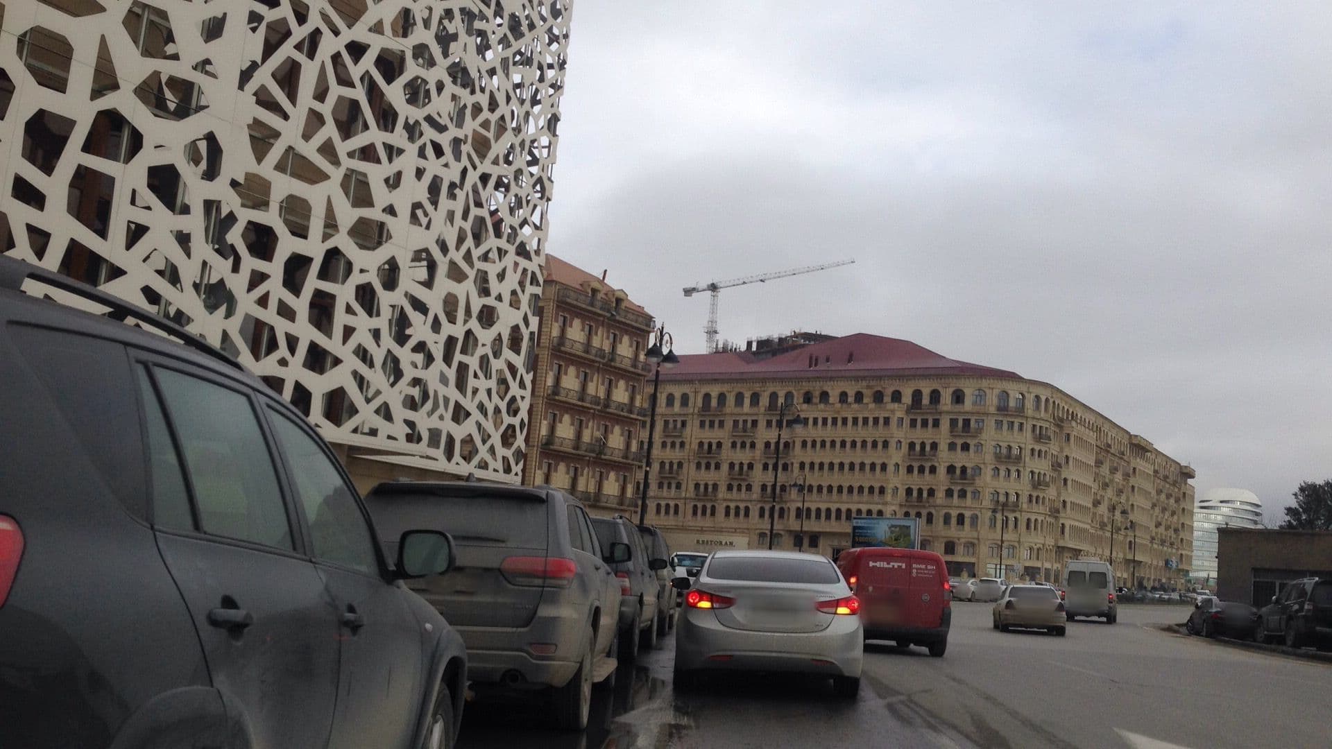 Street view near Alison Hotel Baku, Baku — © geomapper69 (CC BY-SA · Mapillary)