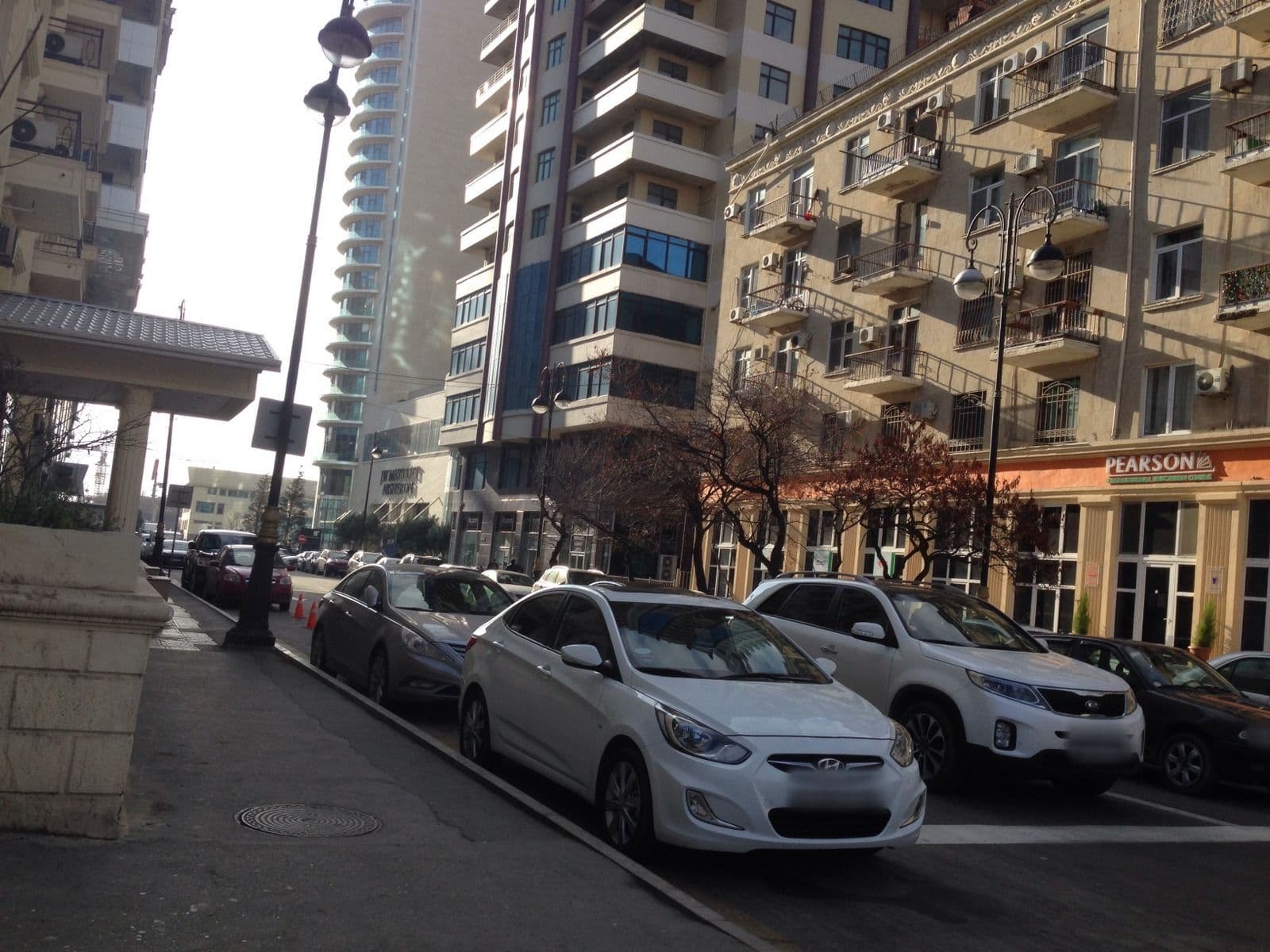 Street view near Rosemary Inn Hotel, Baku — © geomapper69 (CC BY-SA · Mapillary)