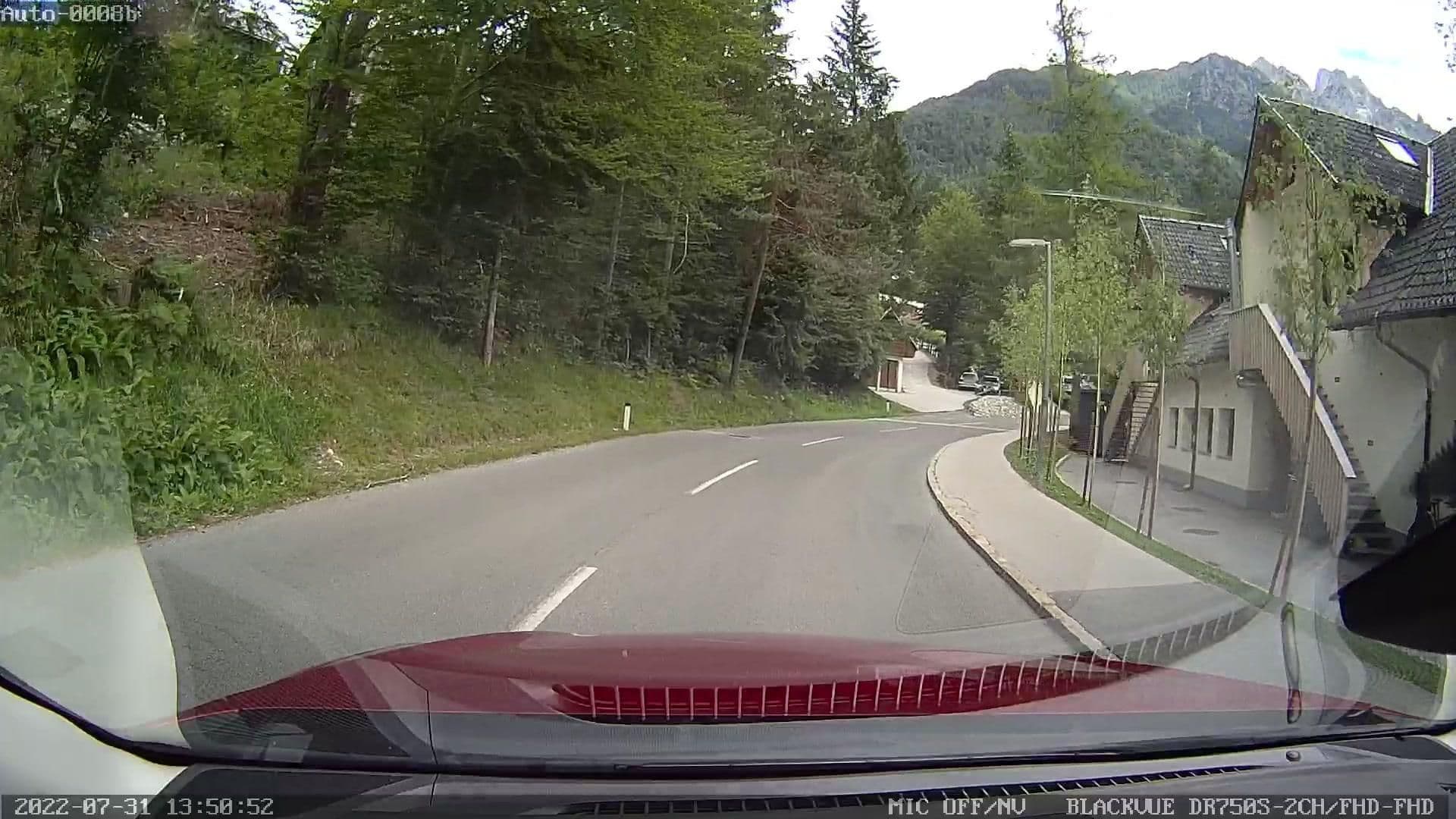 Street view near Jasna Natur Resort, Kranjska Gora — © rdnnk (CC BY-SA · Mapillary)