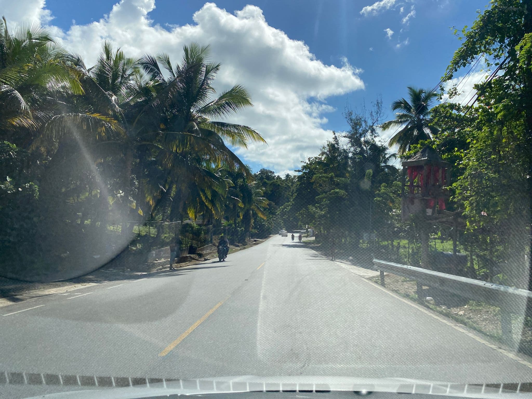 Street view near Samana Tropical Jungle Village - TREE HOUSE Hotel, Samaná — © kaartcam (CC BY-SA · Mapillary)