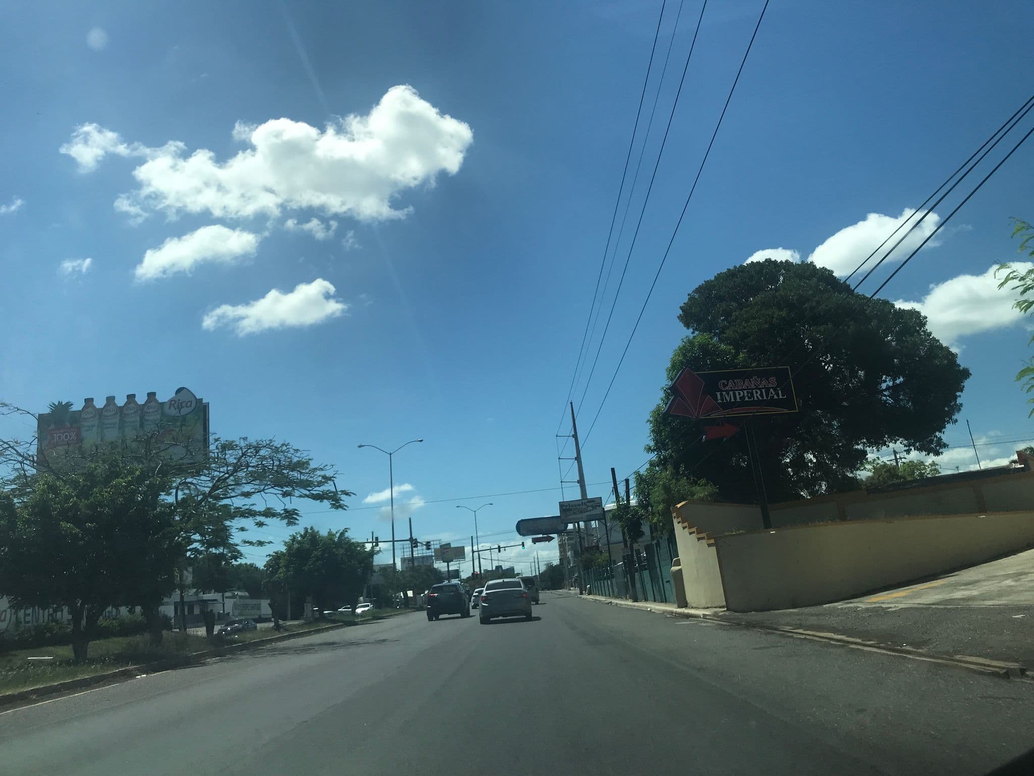 Street view near Cabañas Imperial, Santiago de los Caballeros — © mapeosantiago (CC BY-SA · Mapillary)