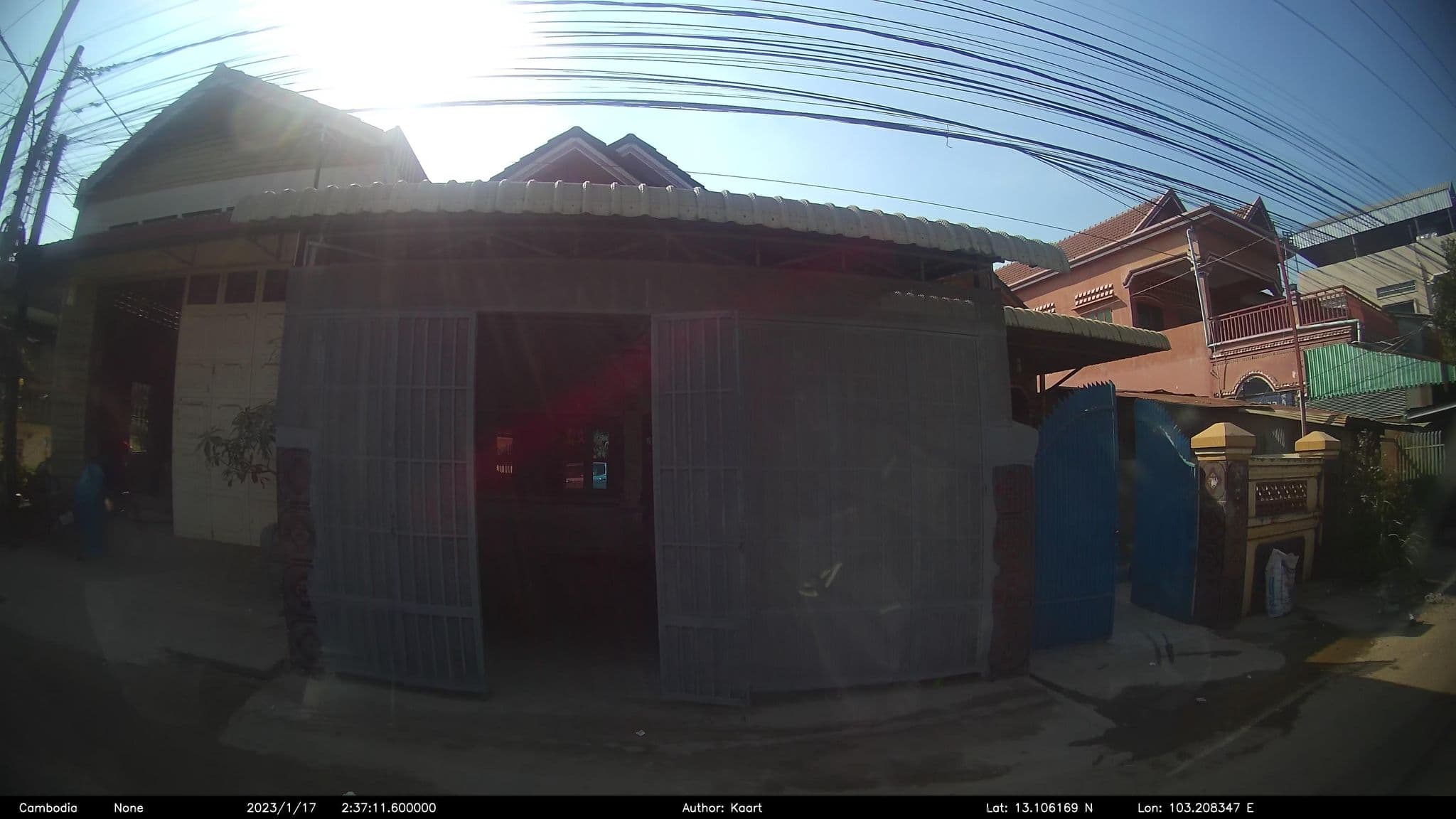 Street view near Lî Zœ, Battambang — © kaart_2 (CC BY-SA · Mapillary)