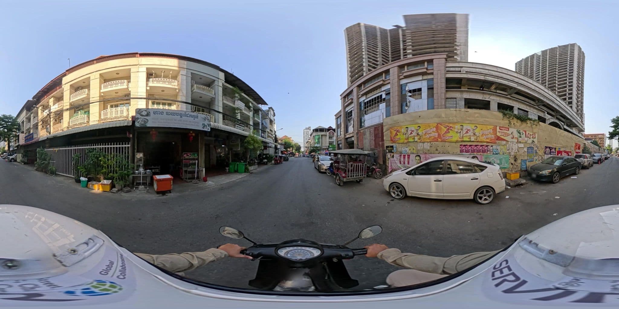 Street view near Dutch Hosted B&B, Tuŏl Tumpung — © vteck (CC BY-SA · Mapillary)