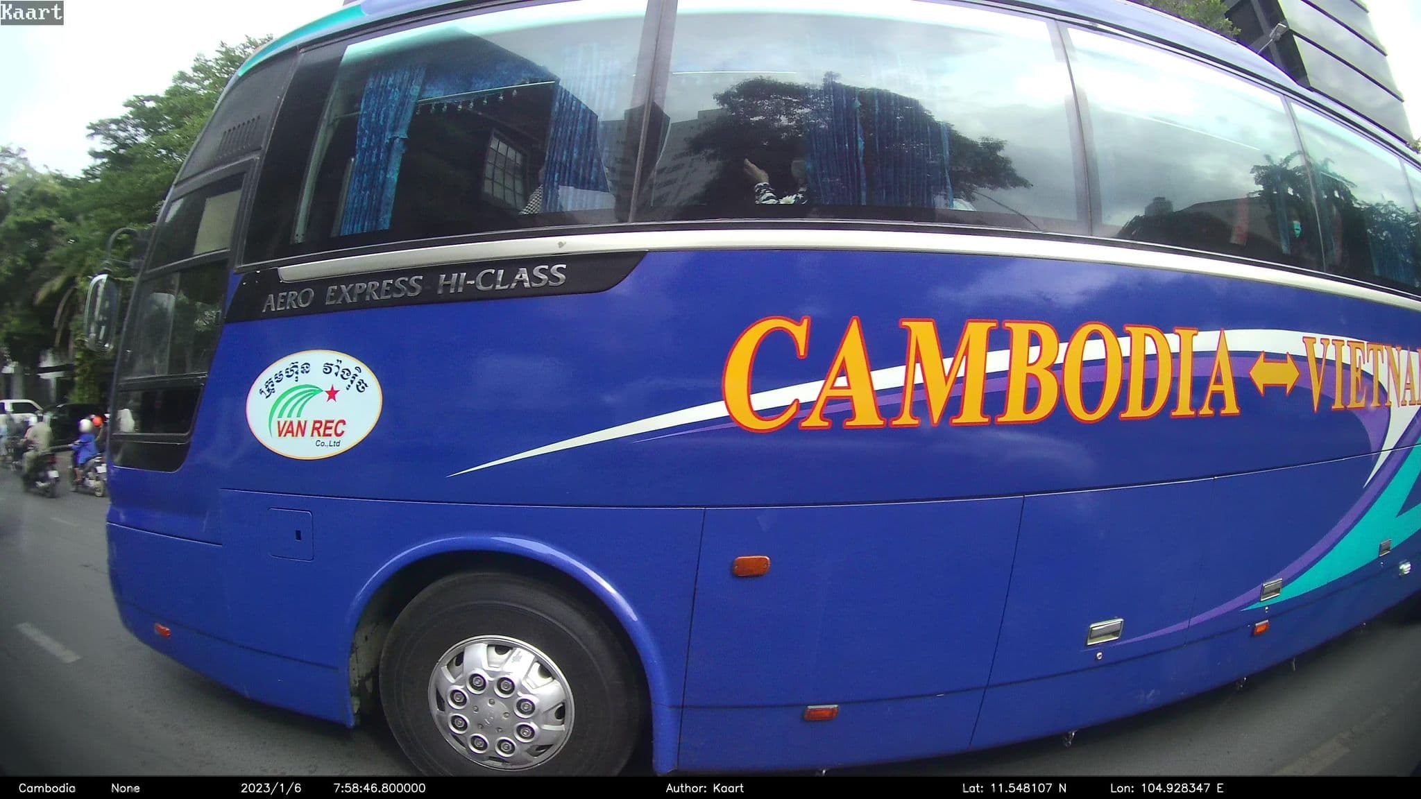 Street view near One Residence Hotel & Apartment, Phnom Penh, Phnom Penh — © kaart_2 (CC BY-SA · Mapillary)