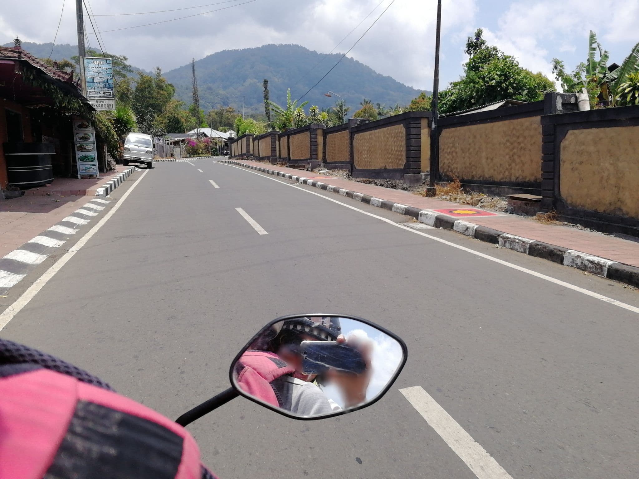 Street view near Mekar Sari Homestay, Munduk — © thewayofmando (CC BY-SA · Mapillary)