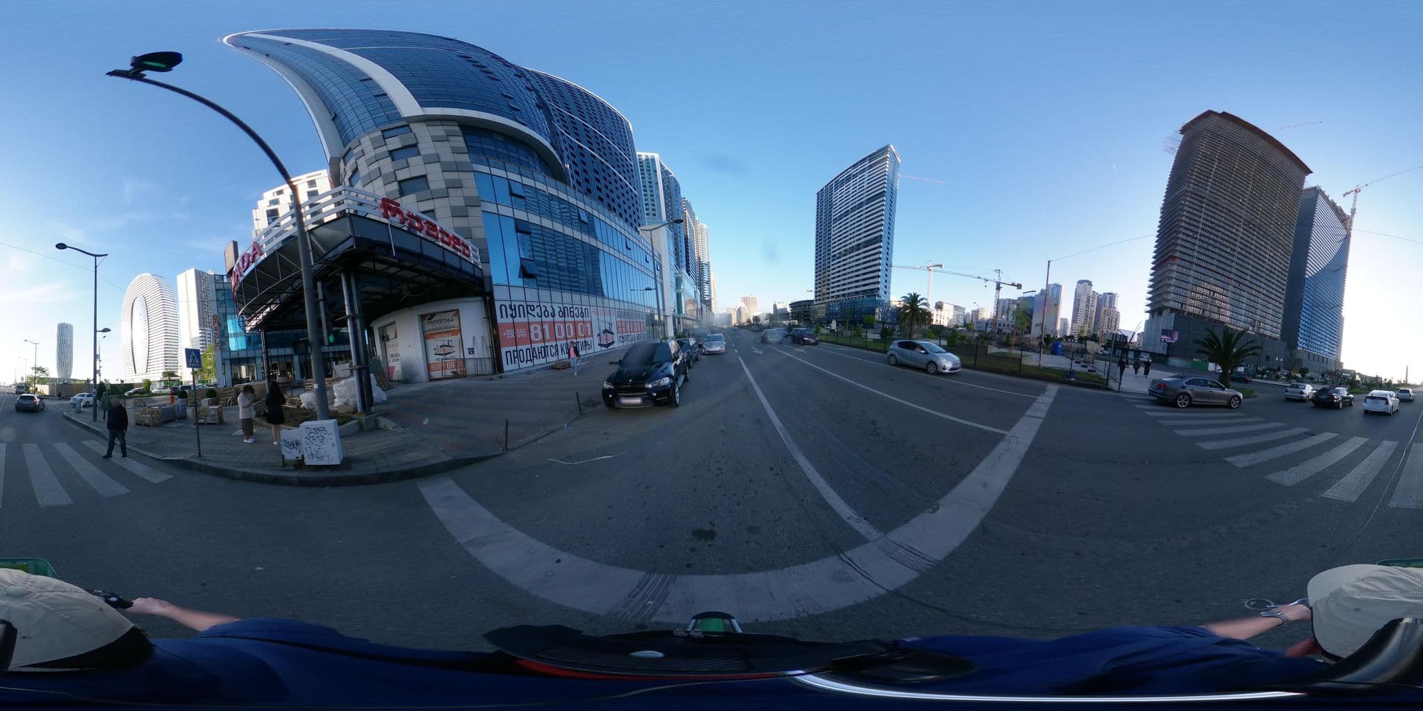 Street view near Ramada Plaza by Wyndham Batumi, Batumi — © emptychild (CC BY-SA · Mapillary)