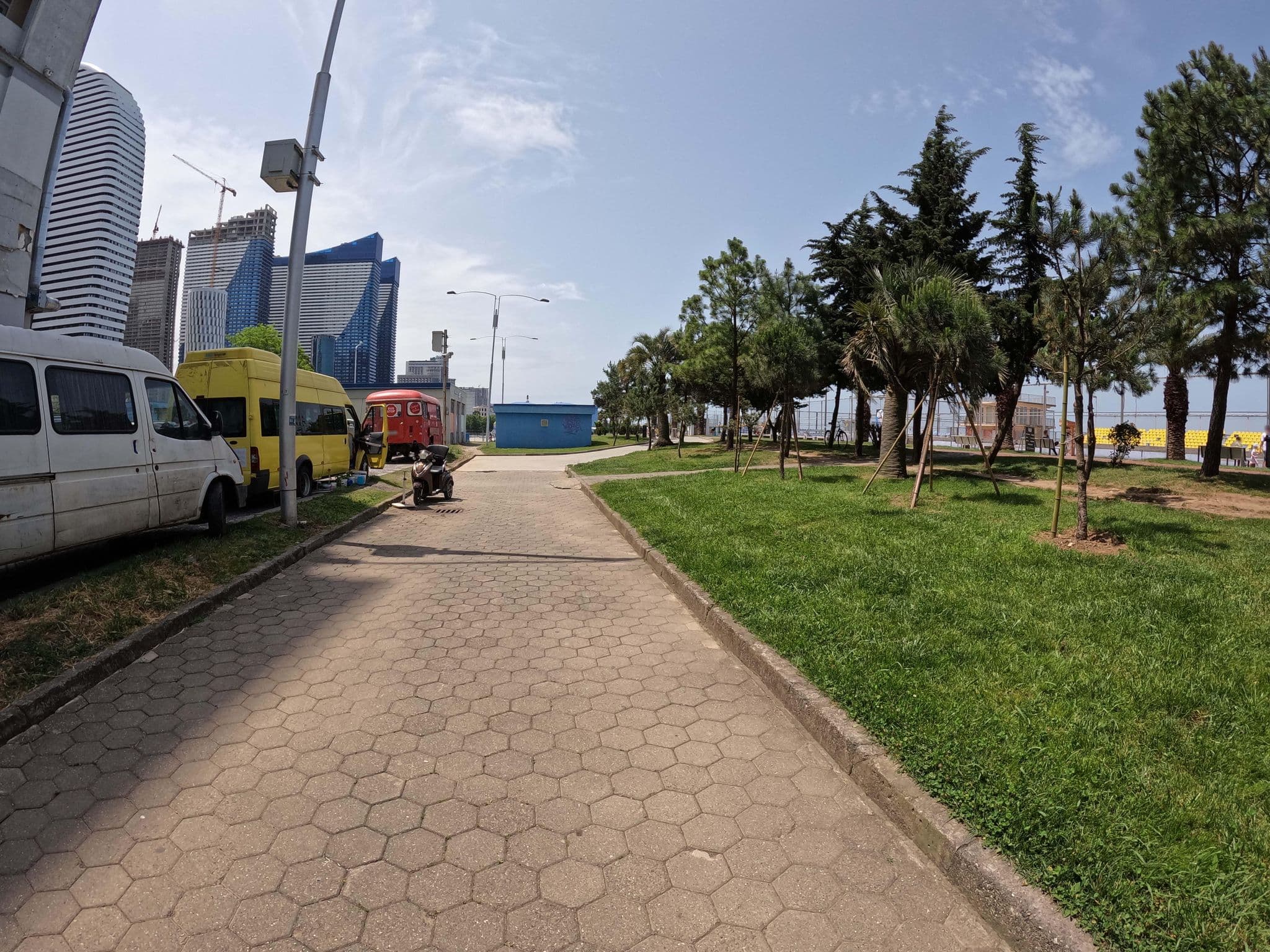 Street view near Hostel 7, Batumi — © lucomsky (CC BY-SA · Mapillary)