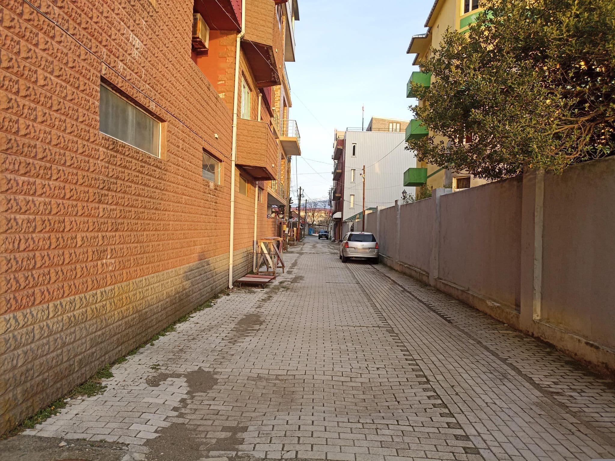 Street view near Hotels Guest House Citrus, Kobuleti — © ydday175 (CC BY-SA · Mapillary)