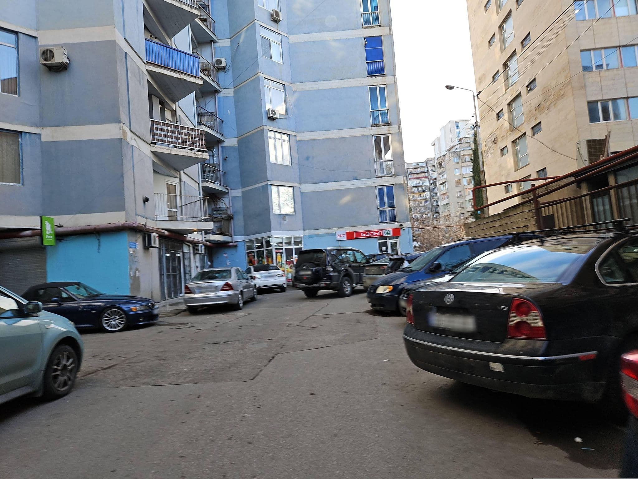 Street view near Mariam karebyahu, Okroq’ana — © Antoine8 (CC BY-SA · Mapillary)