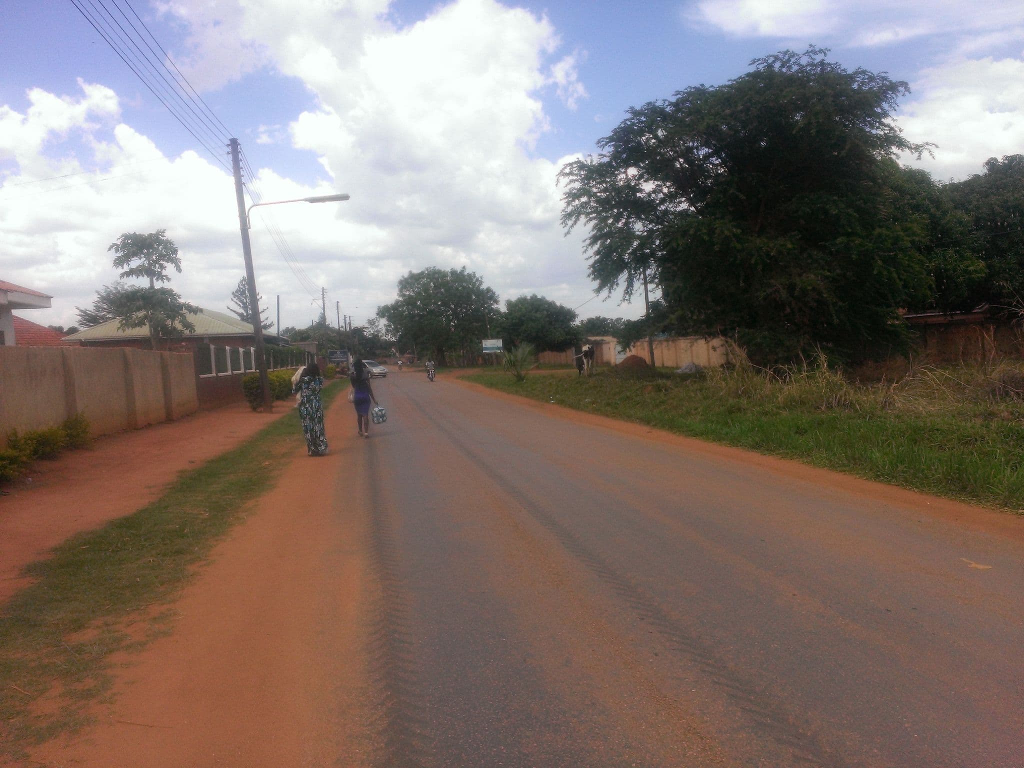 Street view near Urban Kings Inn, Gulu — © mozes (CC BY-SA · Mapillary)
