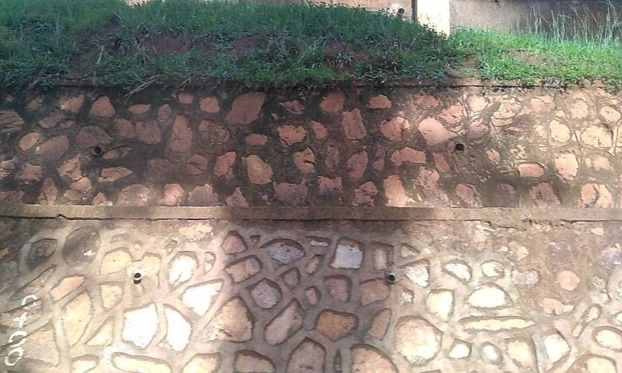 Street view near Emerald Hotel Kampala - Green gardens, Kampala — © ralebipim (CC BY-SA · Mapillary)