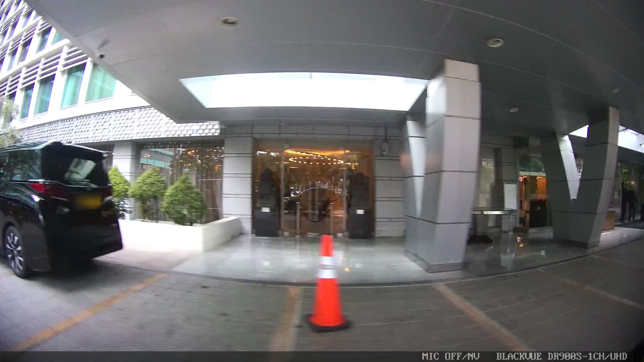 Street view near Hotel Indonesia Kempinski, Jakarta