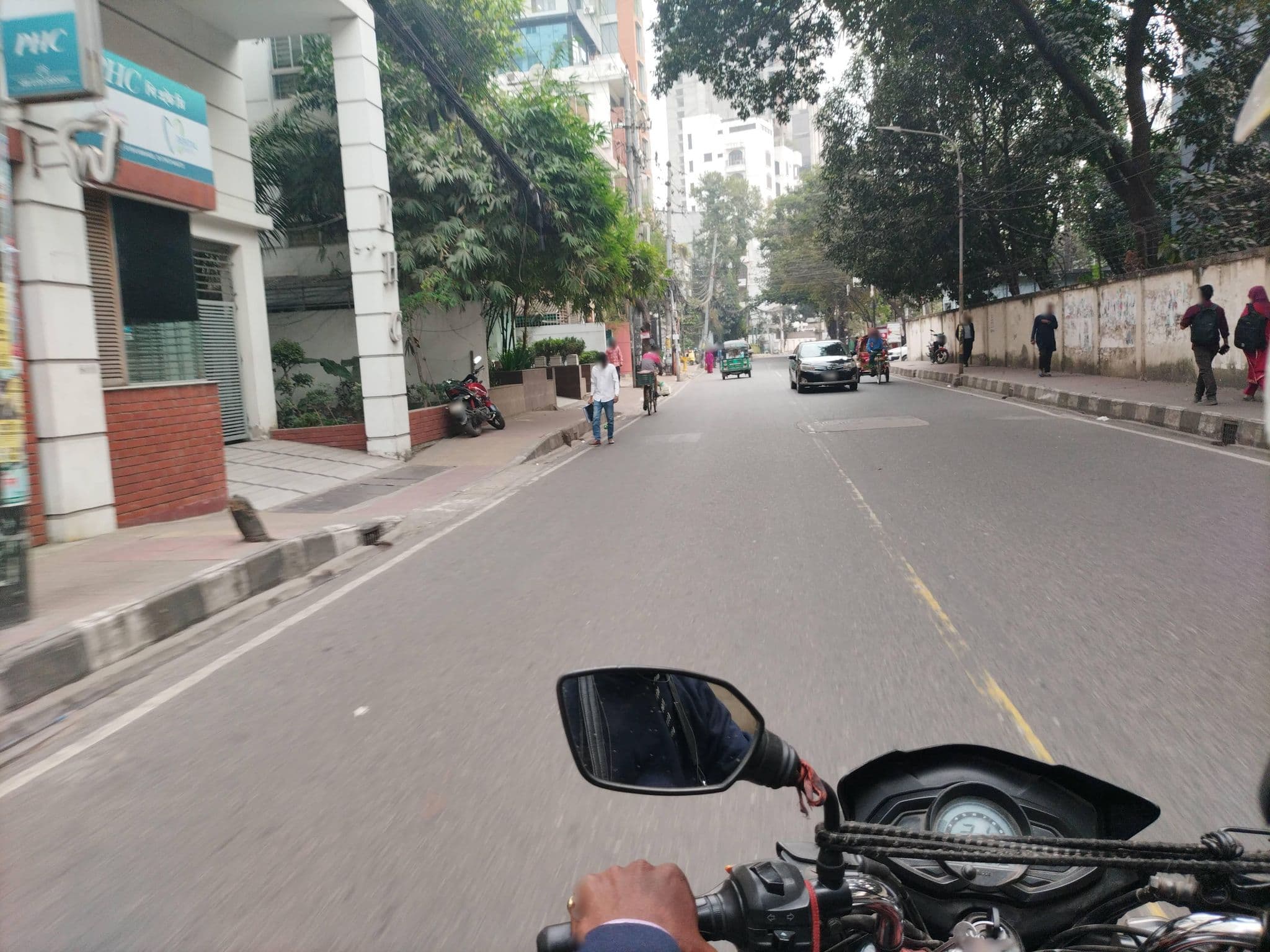 Street view near Pearl Hotel, Kafrul — © Reazul_Dolan (CC BY-SA · Mapillary)