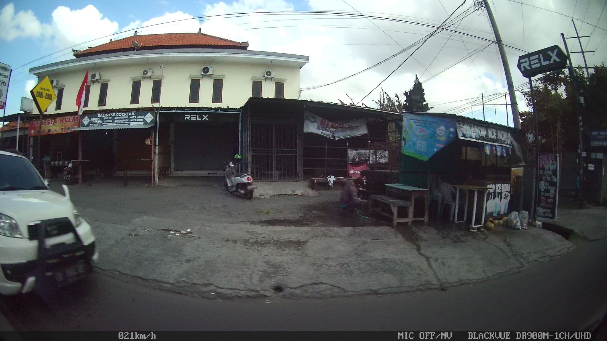 Street view near Griya Dadi, Legian