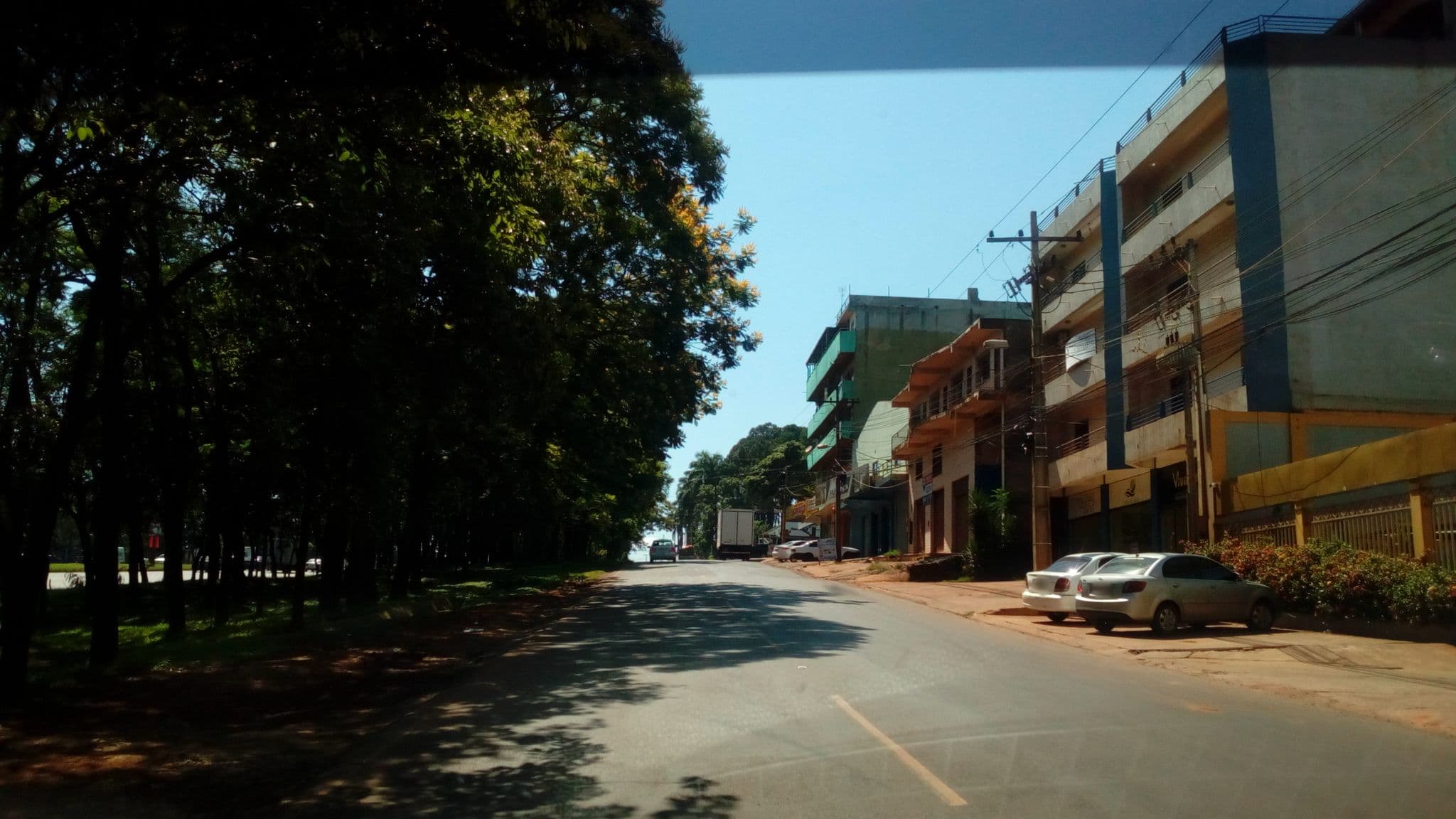 Street view near Asunción Gran Hotel, Ciudad del Este — © carlosbrys (CC BY-SA · Mapillary)