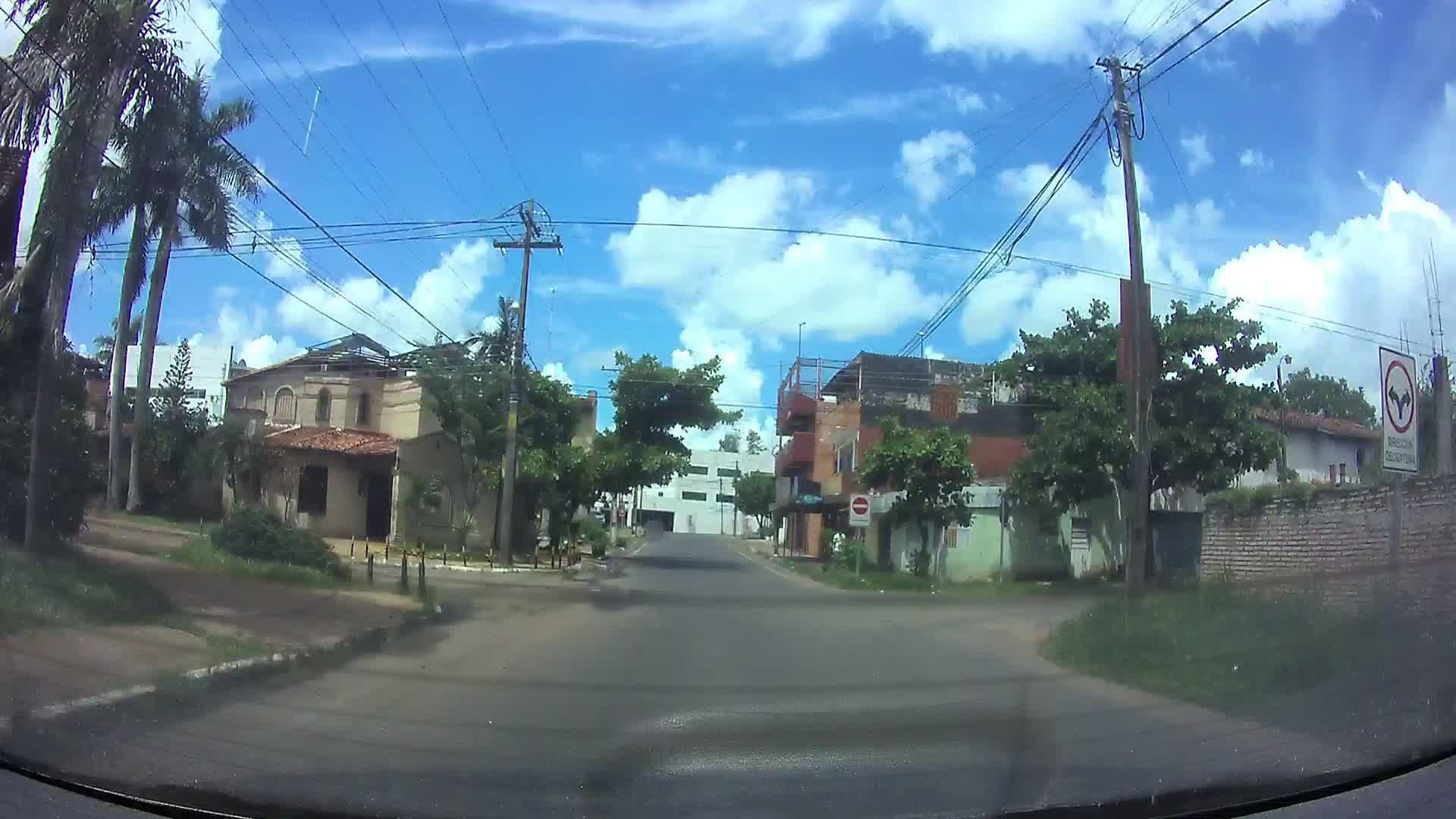 Street view near LA GABBANEE HOTEL BOUTIQUE, Fernando de la Mora — © ancho85 (CC BY-SA · Mapillary)