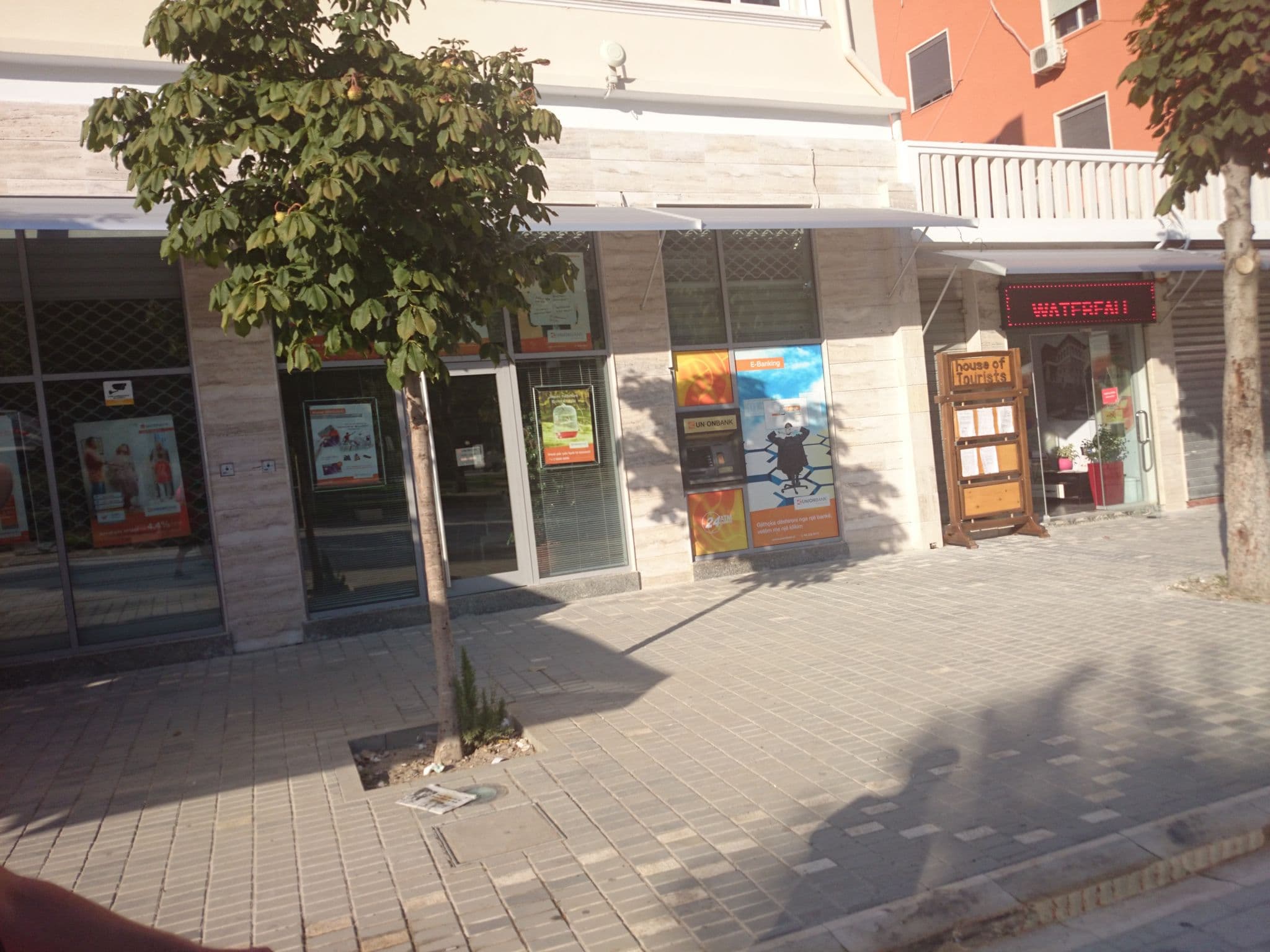 Street view near Dyrmo Hotel, Berat, Berat — © ebel (CC BY-SA · Mapillary)