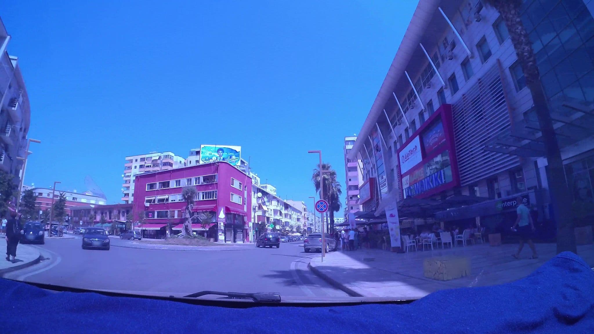 Street view near Grand Duka Hotel & Spa, Durrës — © kaart_3 (CC BY-SA · Mapillary)