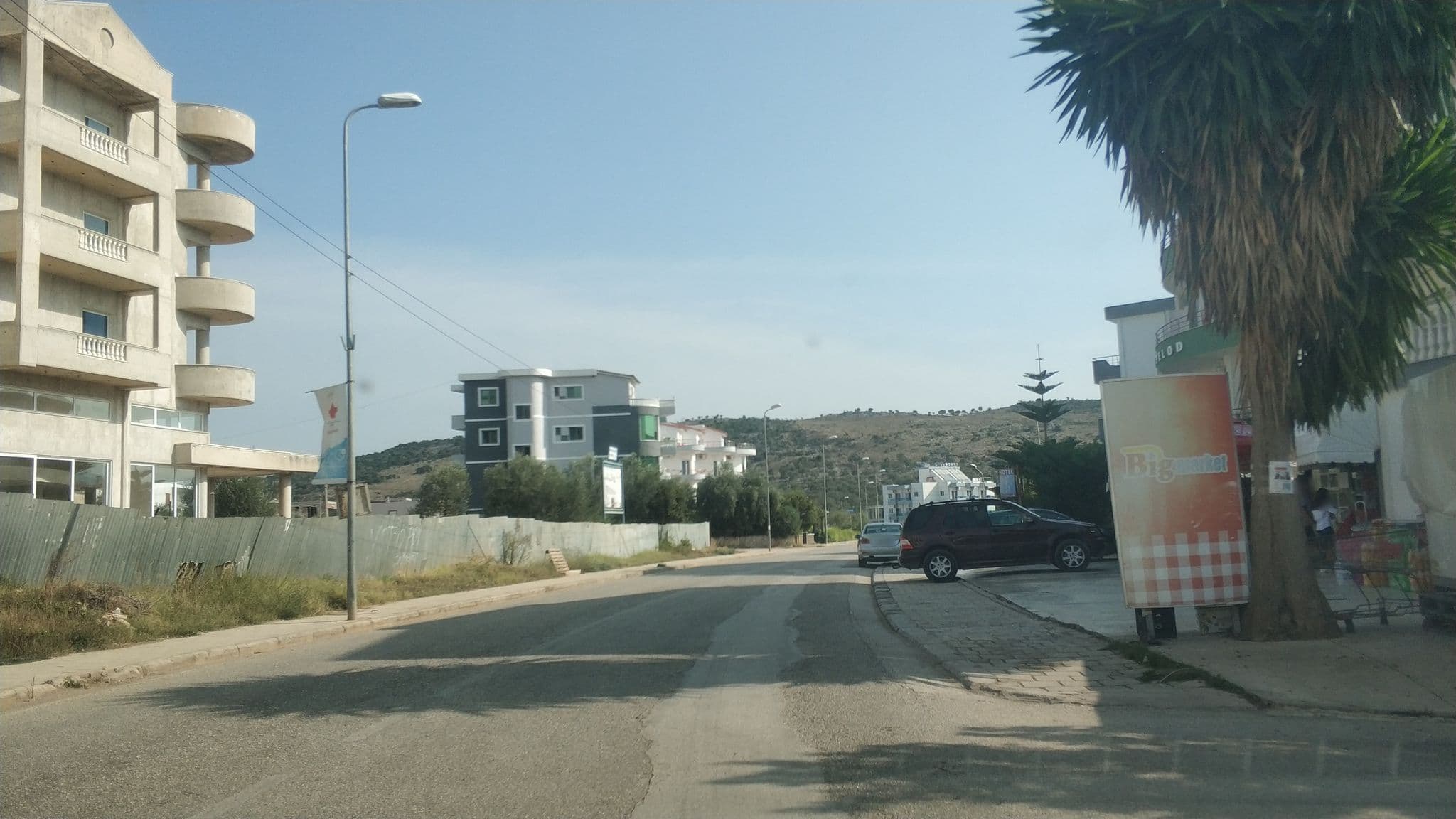 Street view near Hotel New Crystal Ksamil, Ksamil — © freddouhelk (CC BY-SA · Mapillary)