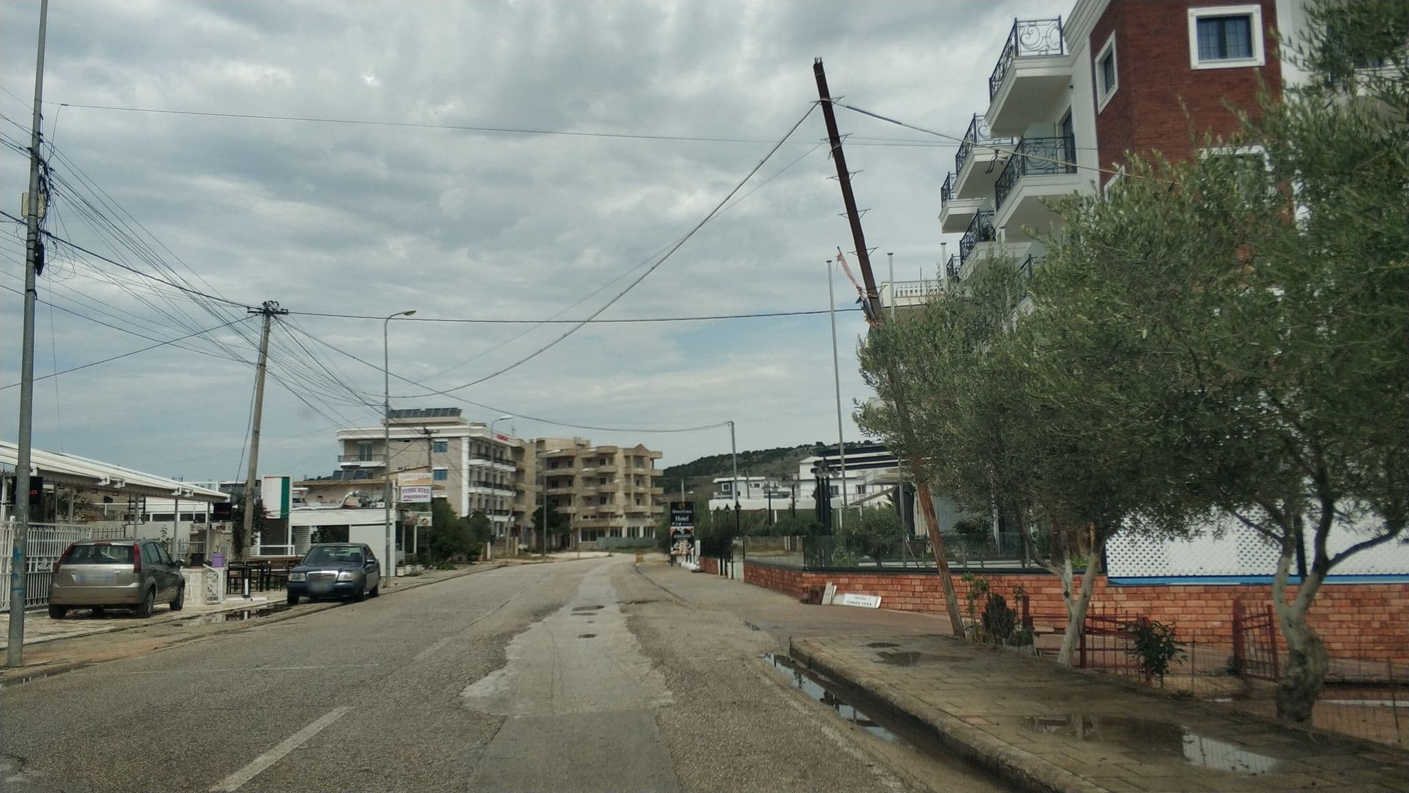 Street view near Area Hotel, Ksamil — © freddouhelk (CC BY-SA · Mapillary)