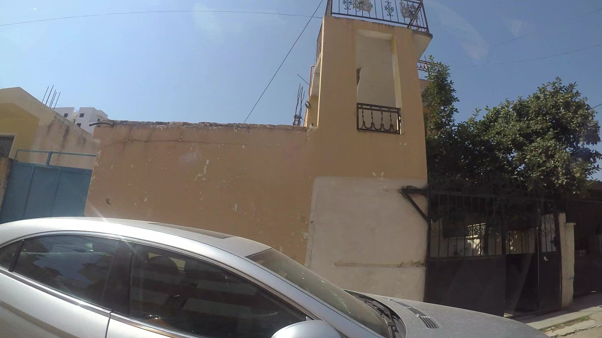 Street view near Villa Zeqaj, Durres, Rrashbull — © kaart_3 (CC BY-SA · Mapillary)