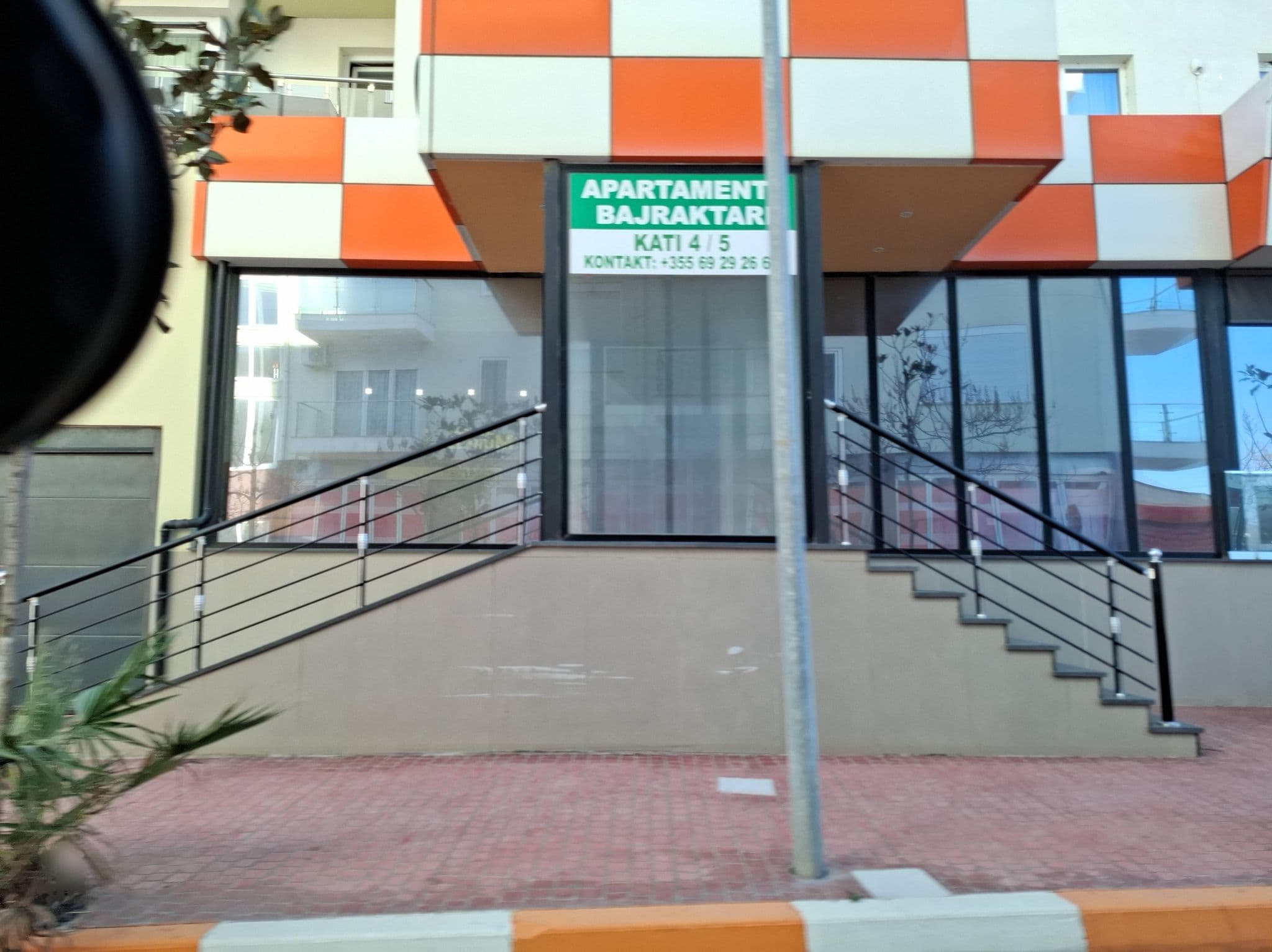 Street view near Vila Analipsi, Shëngjin — © denisju_osm (CC BY-SA · Mapillary)