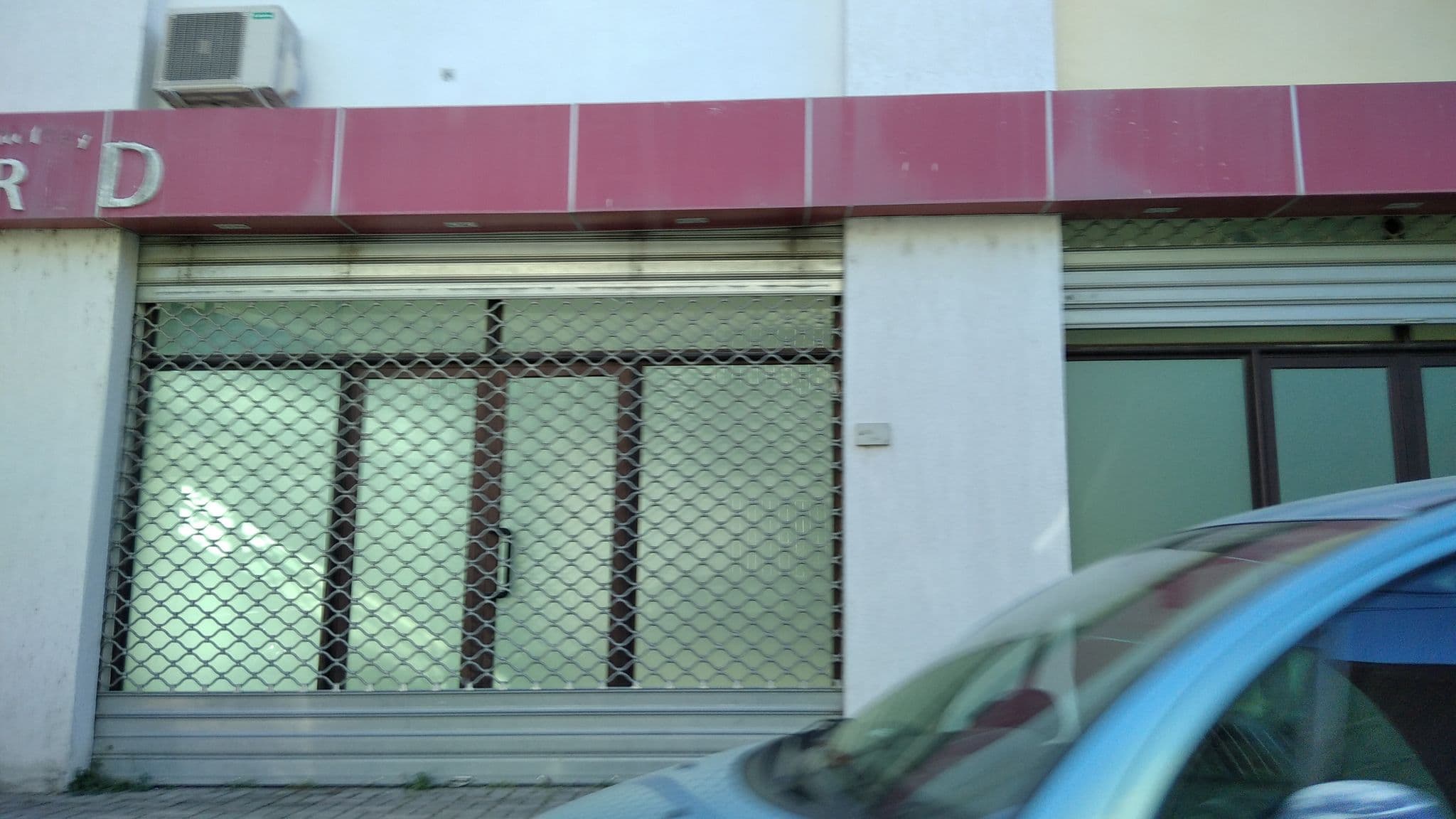 Street view near Under the Olive Hostel, Shkodër — © denisju_osm (CC BY-SA · Mapillary)