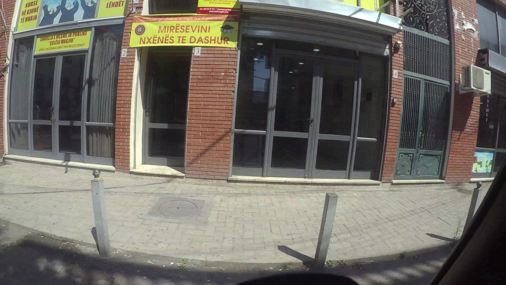 Street view near Hotel Bel Ami Tirana 2, Tirana — © kaart_3 (CC BY-SA · Mapillary)
